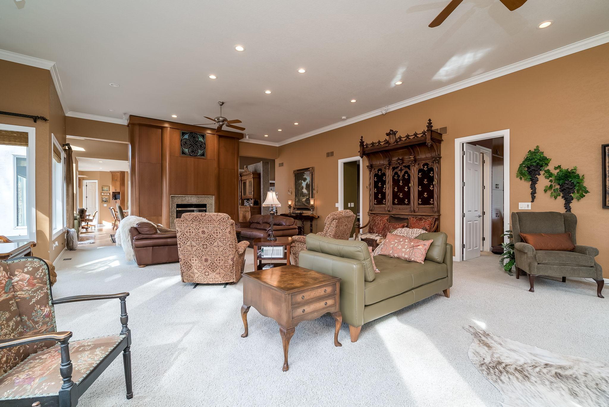 Prior Lake, Minnesota, 55372, United States, 4 Bedrooms Bedrooms, ,5 BathroomsBathrooms,Residential,Active,1922492