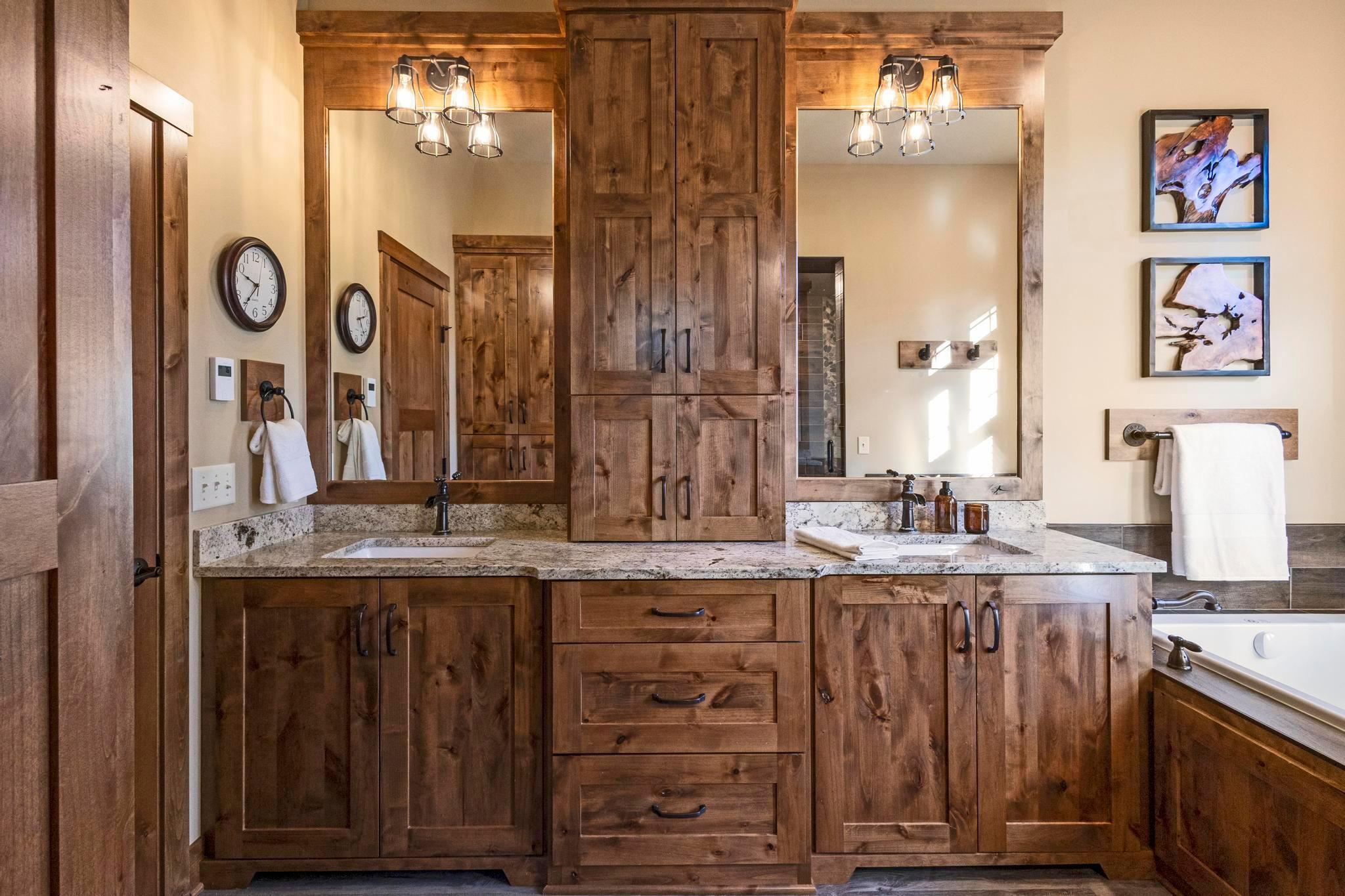 Excelsior, Minnesota, 55331, United States, 4 Bedrooms Bedrooms, ,4 BathroomsBathrooms,Residential,Active,1959542