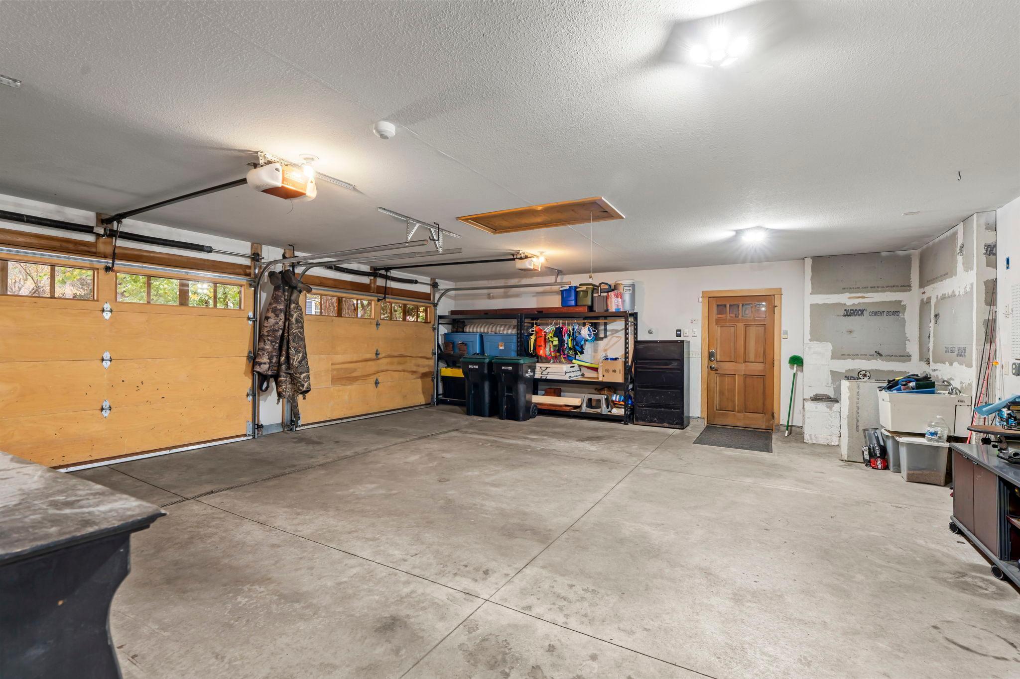 Arden Hills, Minnesota, 55112, United States, 4 Bedrooms Bedrooms, ,3 BathroomsBathrooms,Residential,Active,1973290