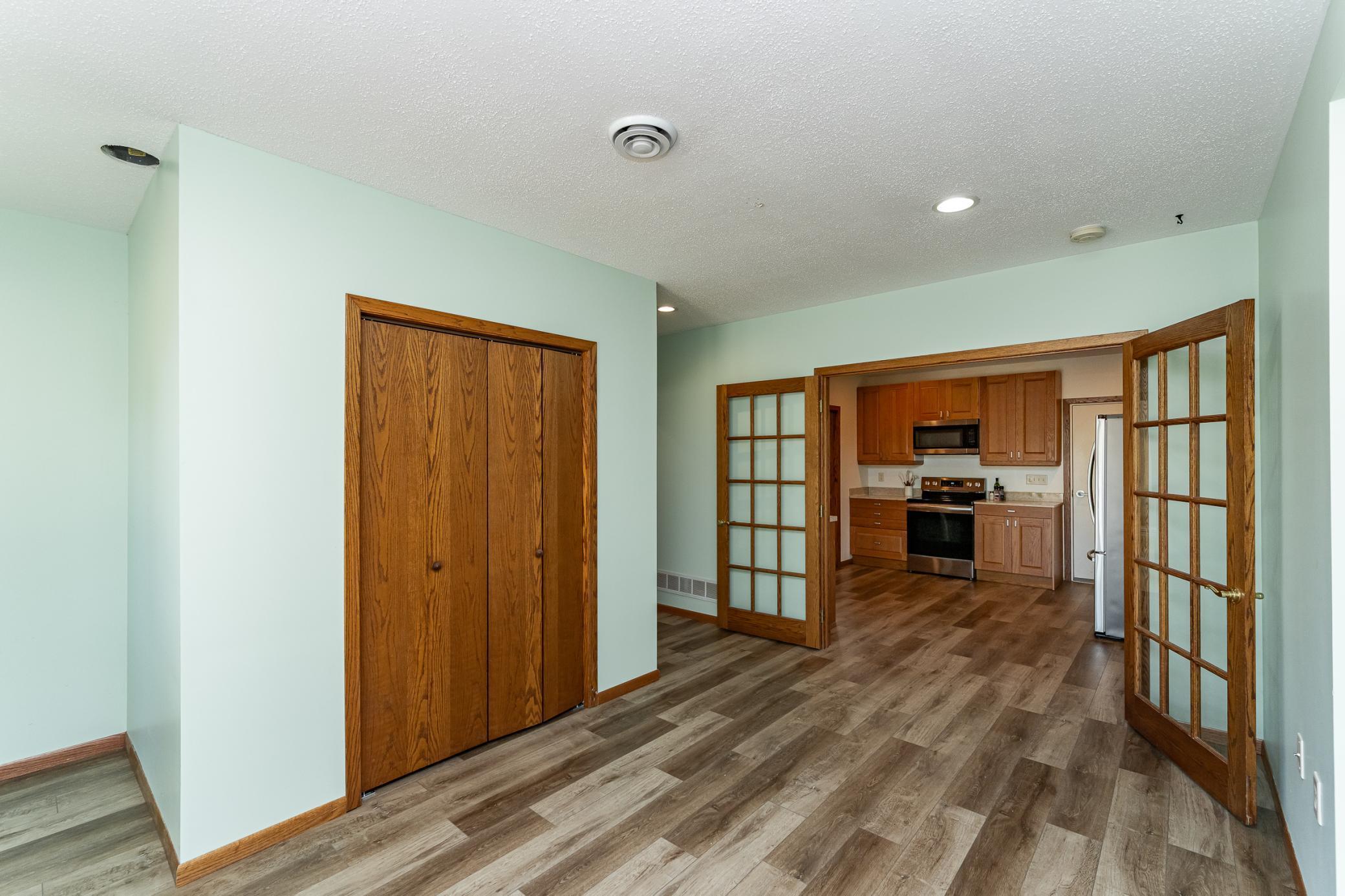 Rochester, Minnesota, 55902, United States, 5 Bedrooms Bedrooms, ,3 BathroomsBathrooms,Residential,Active,1894547