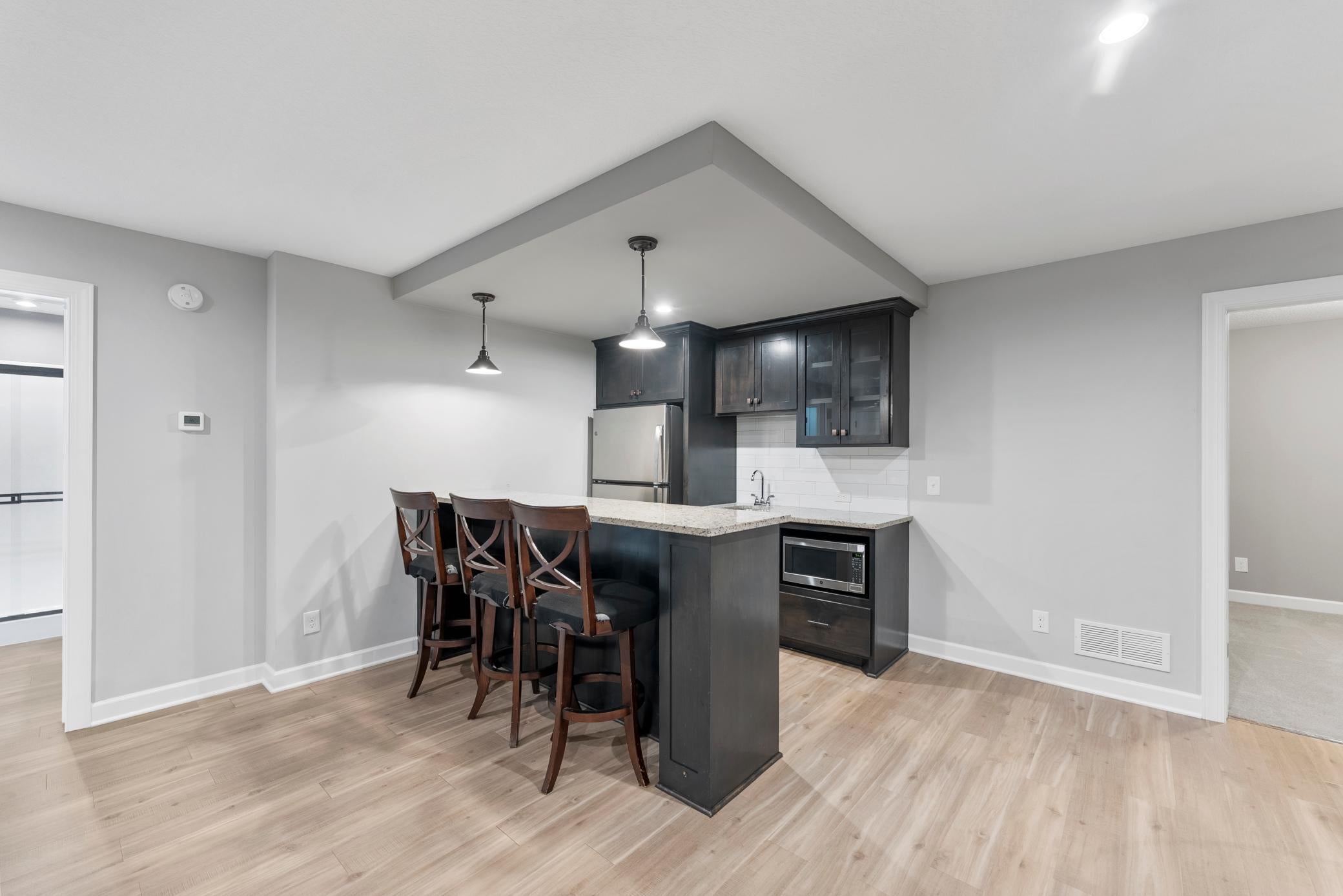 Andover, Minnesota, 55304, United States, 5 Bedrooms Bedrooms, ,5 BathroomsBathrooms,Residential,Active,1943833