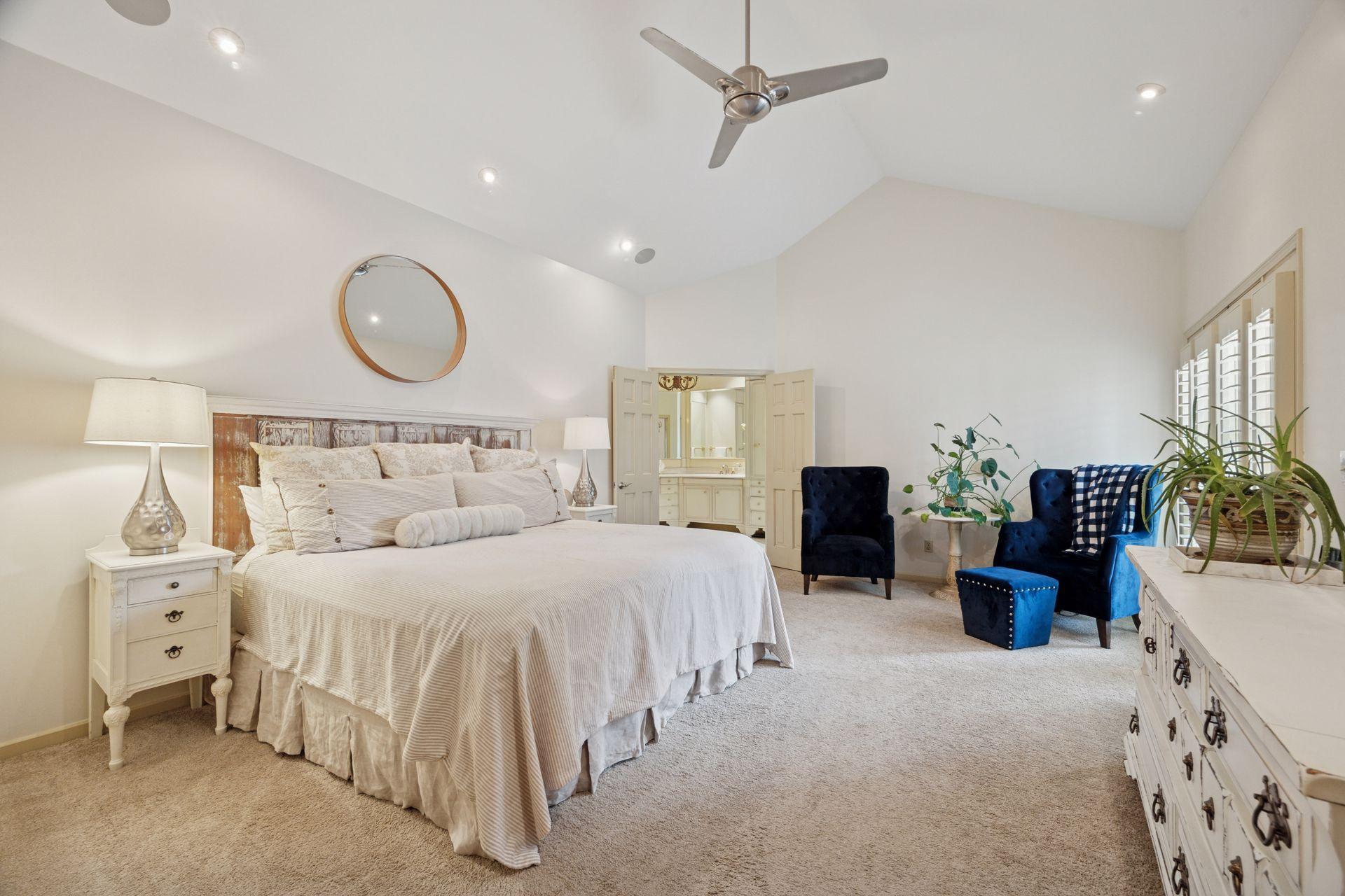 Eden Prairie, Minnesota, 55347, United States, 4 Bedrooms Bedrooms, ,5 BathroomsBathrooms,Residential,Active,1959538