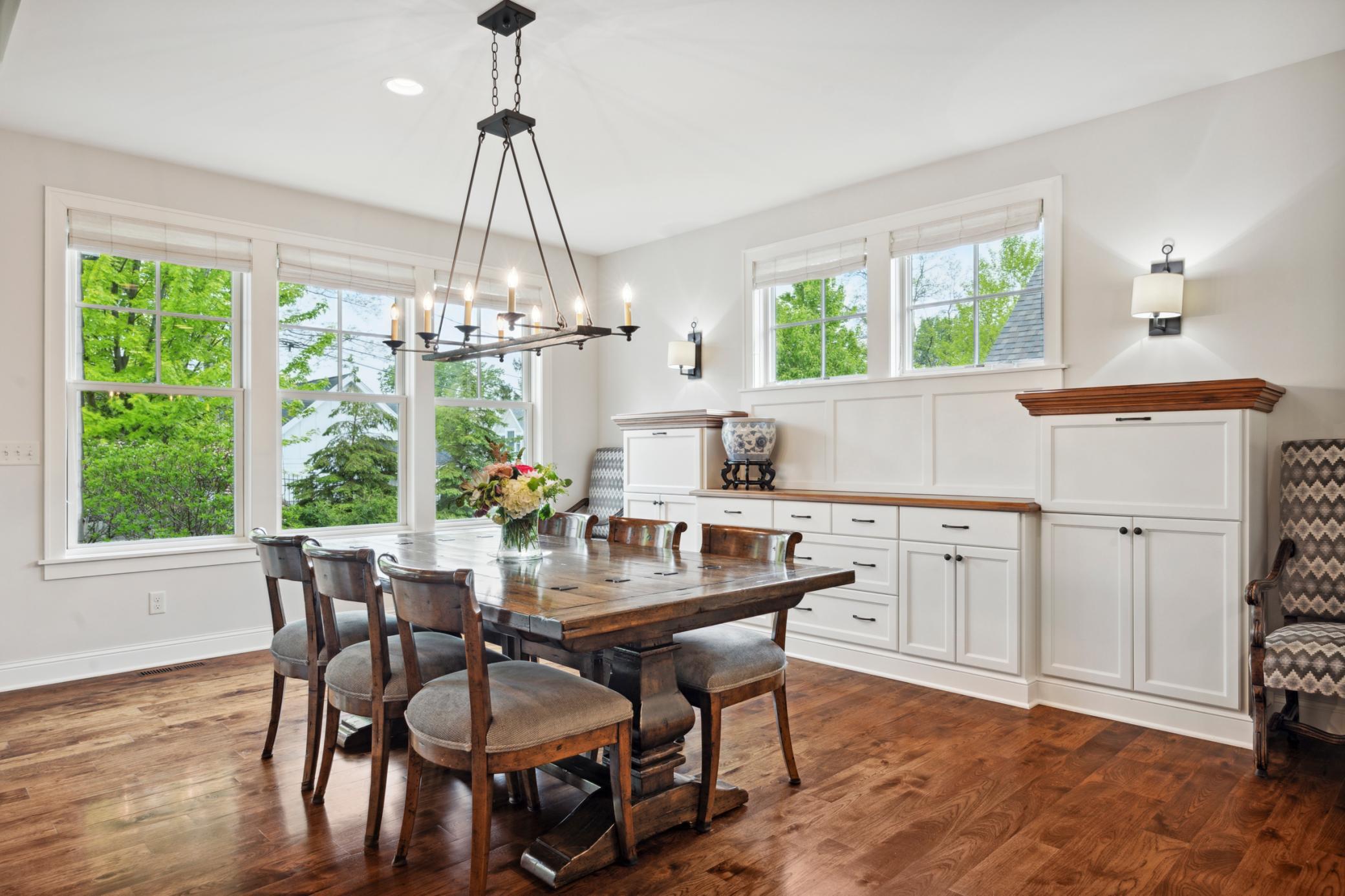 Wayzata, Minnesota, 55391, United States, 3 Bedrooms Bedrooms, ,4 BathroomsBathrooms,Residential,Active,1764465