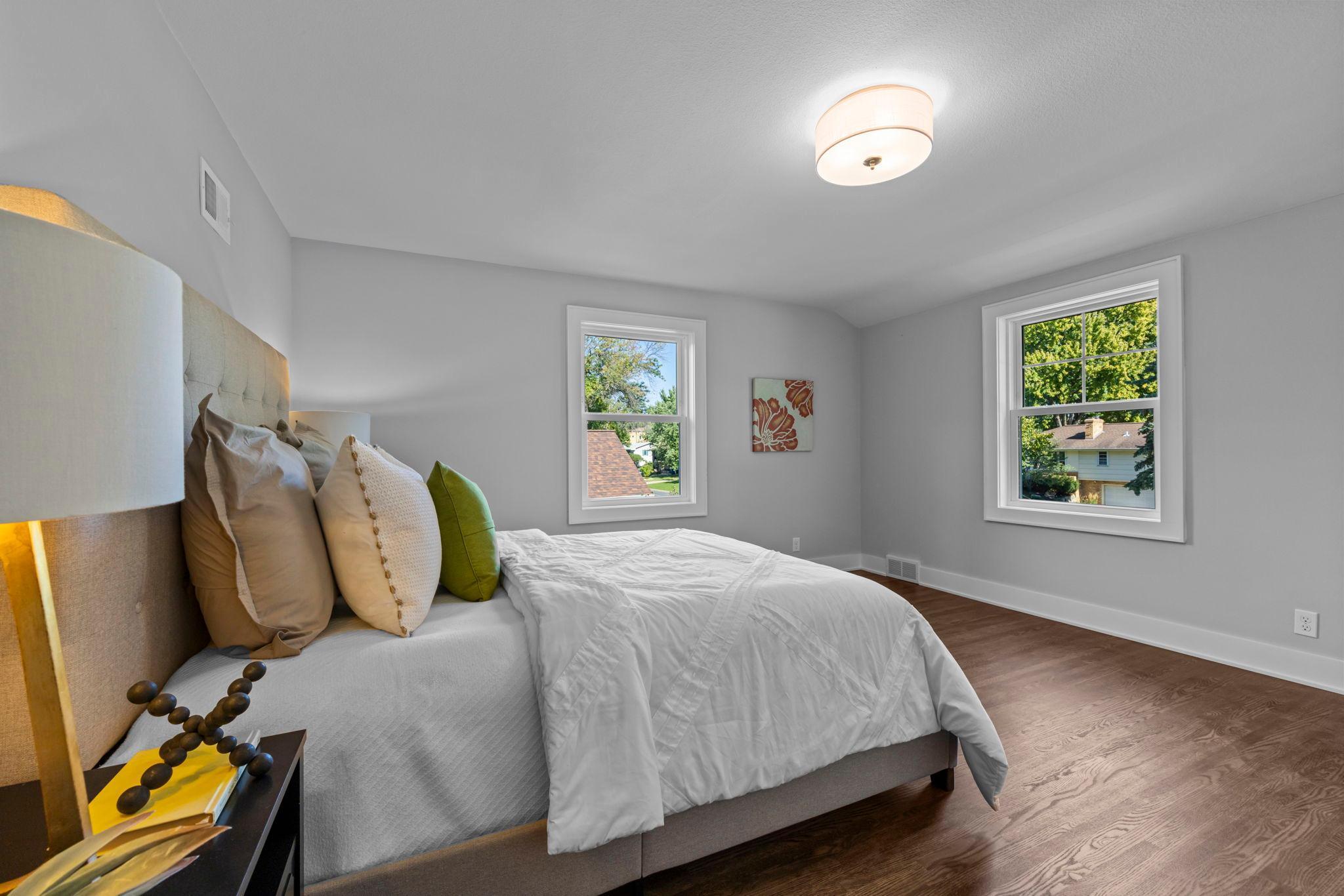 Minneapolis, Minnesota, 55435, United States, 5 Bedrooms Bedrooms, ,5 BathroomsBathrooms,Residential,Active,1944270