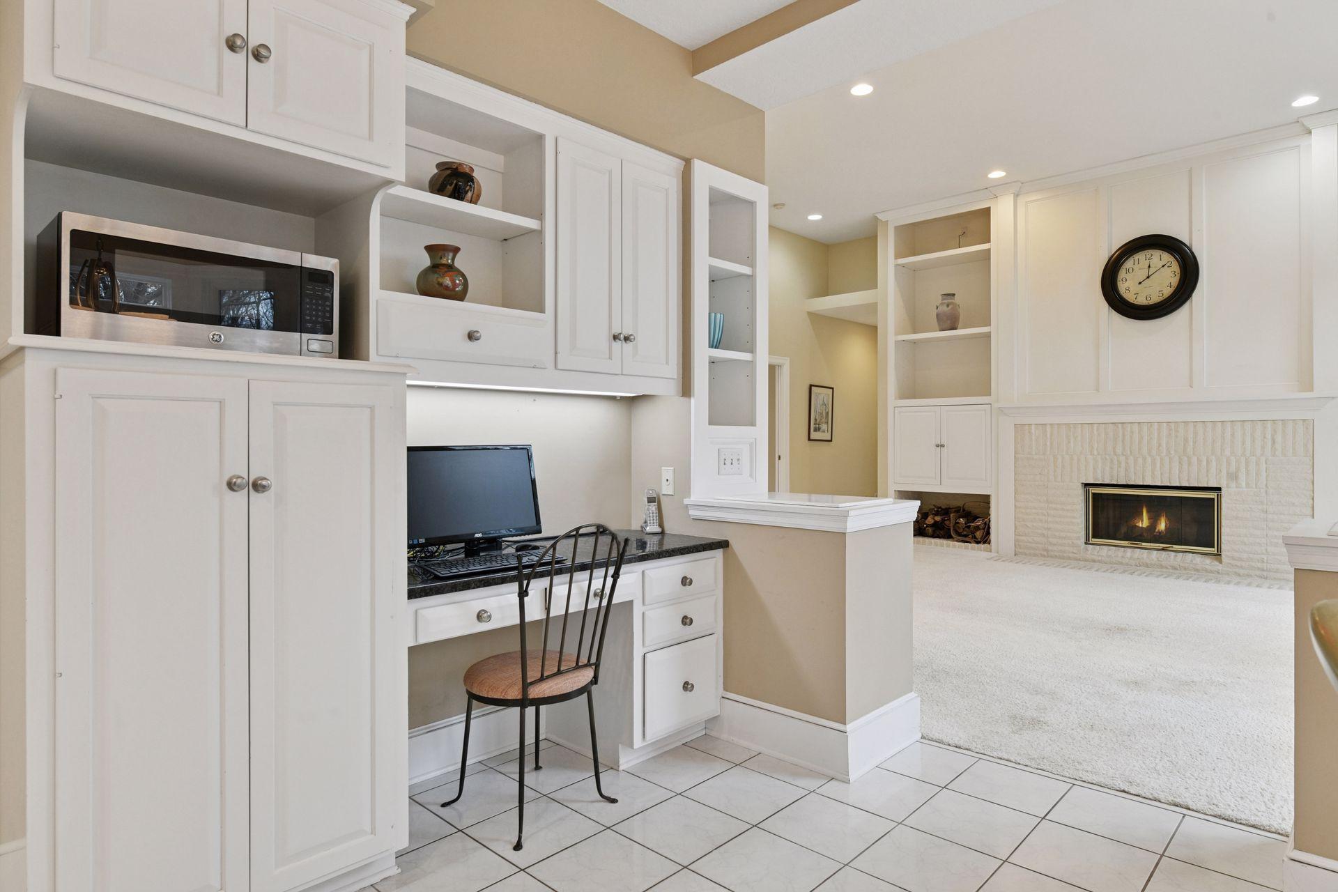 Excelsior, Minnesota, 55331, United States, 4 Bedrooms Bedrooms, ,4 BathroomsBathrooms,Residential,Active,1996287