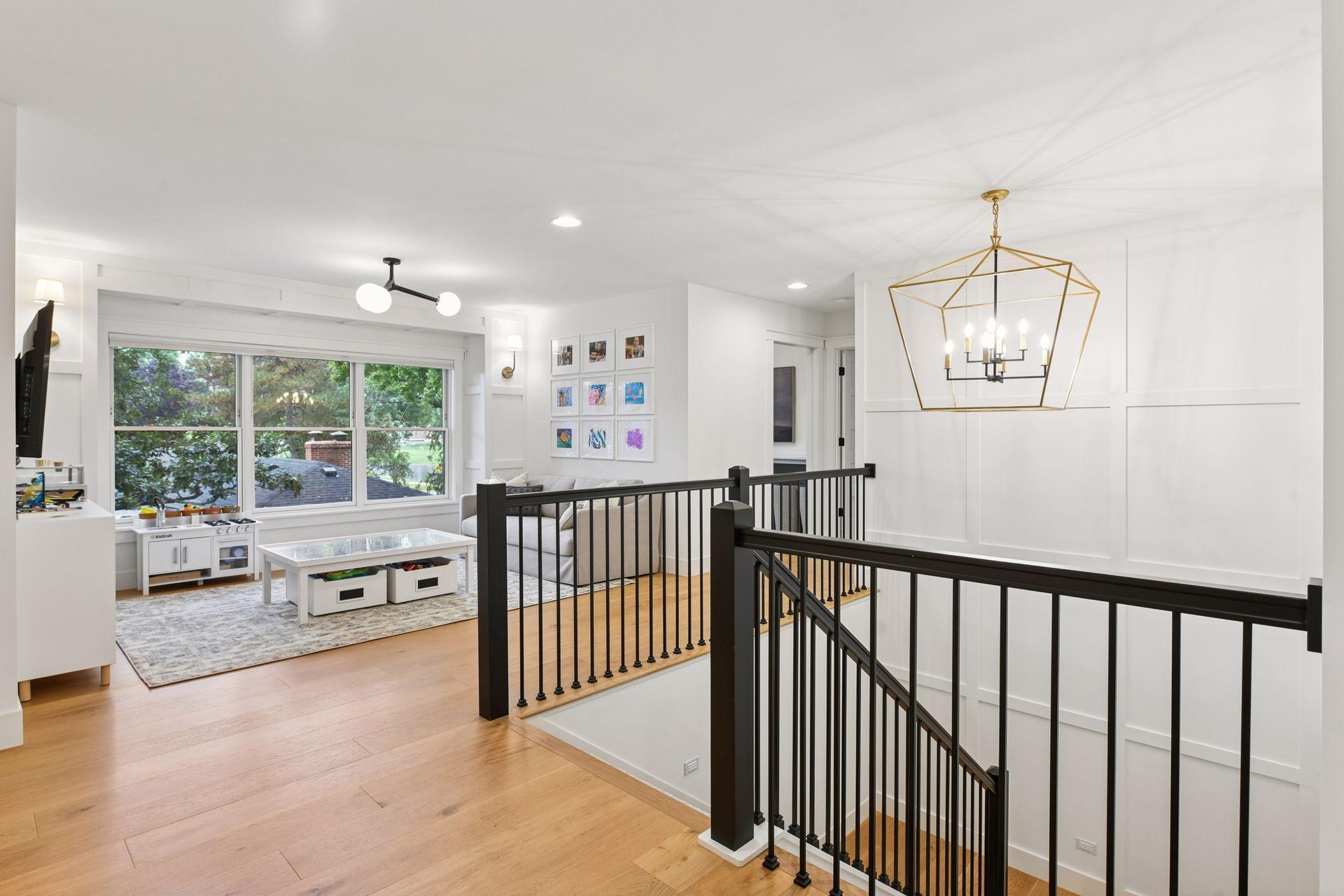 Edina, Minnesota, 55424, United States, 5 Bedrooms Bedrooms, ,5 BathroomsBathrooms,Residential,Active,1952315