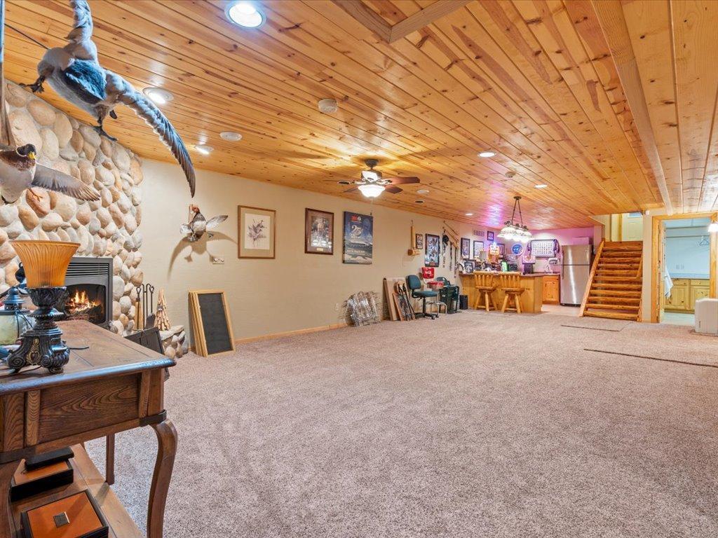 Merrifield, Minnesota, 56465, United States, 6 Bedrooms Bedrooms, ,4 BathroomsBathrooms,Residential,Active,1934819