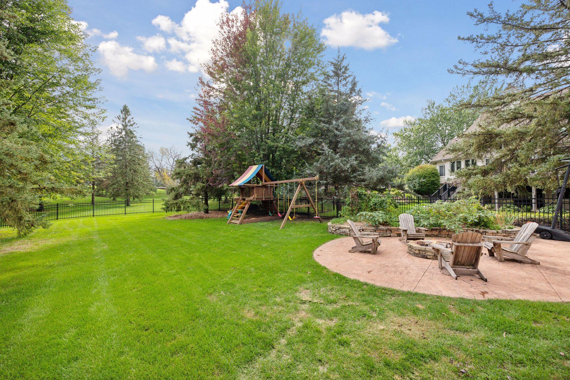 Eden Prairie, Minnesota, 55347, United States, 4 Bedrooms Bedrooms, ,5 BathroomsBathrooms,Residential,Active,1959538