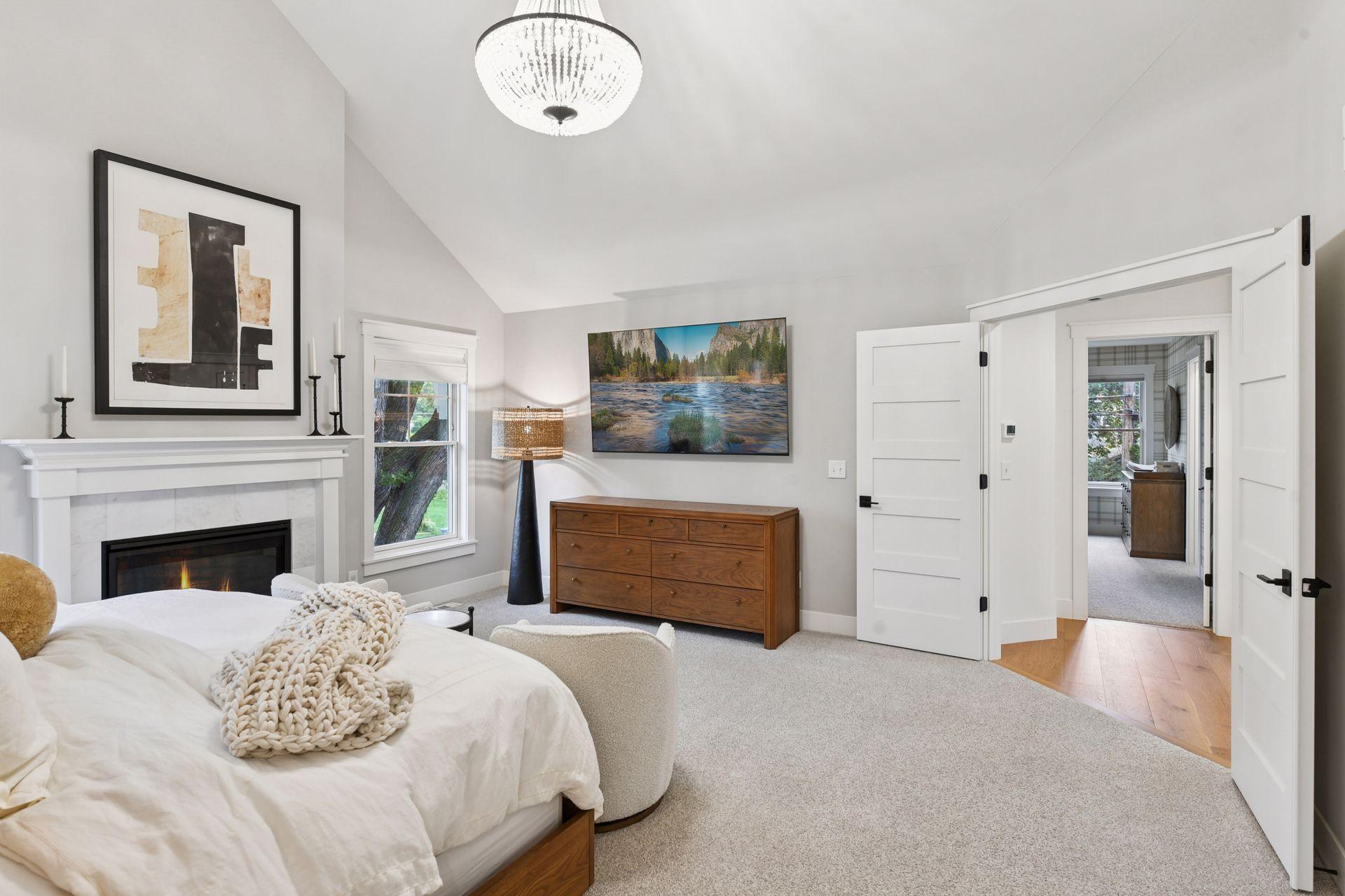 Edina, Minnesota, 55424, United States, 5 Bedrooms Bedrooms, ,5 BathroomsBathrooms,Residential,Active,1952315