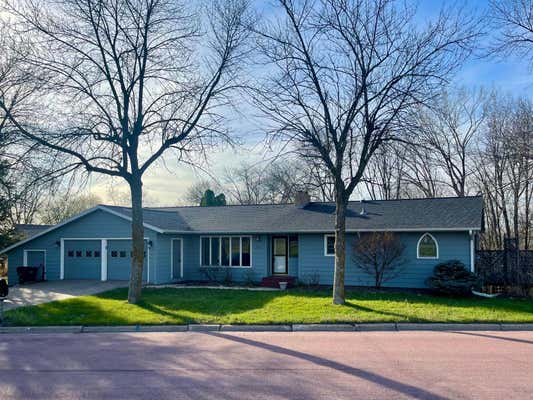 111 CRESTVIEW DR, REDWOOD FALLS, MN 56283 - Image 1