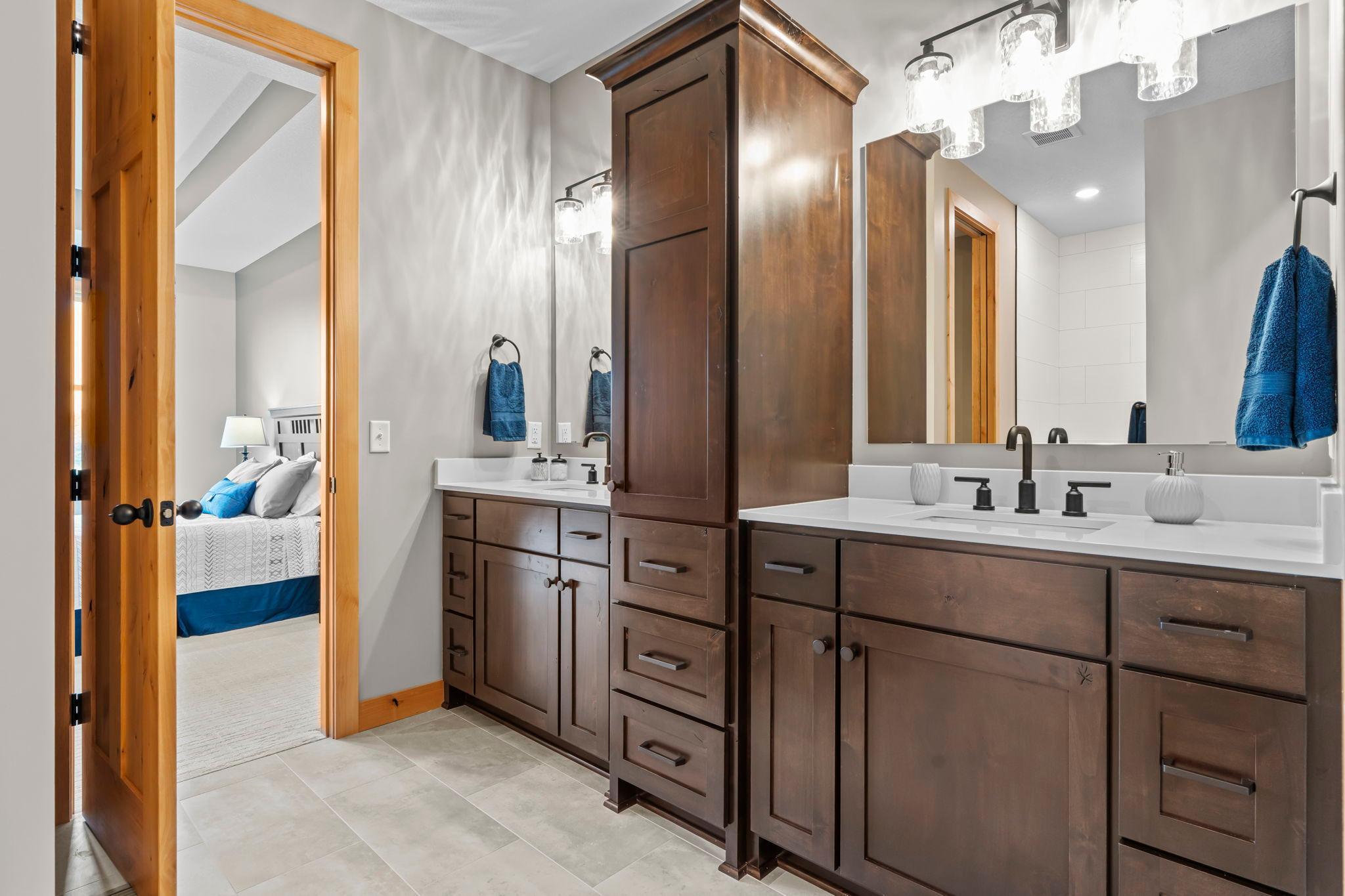 Jordan, Minnesota, 55352, United States, ,4 BathroomsBathrooms,Residential,Active,1849231