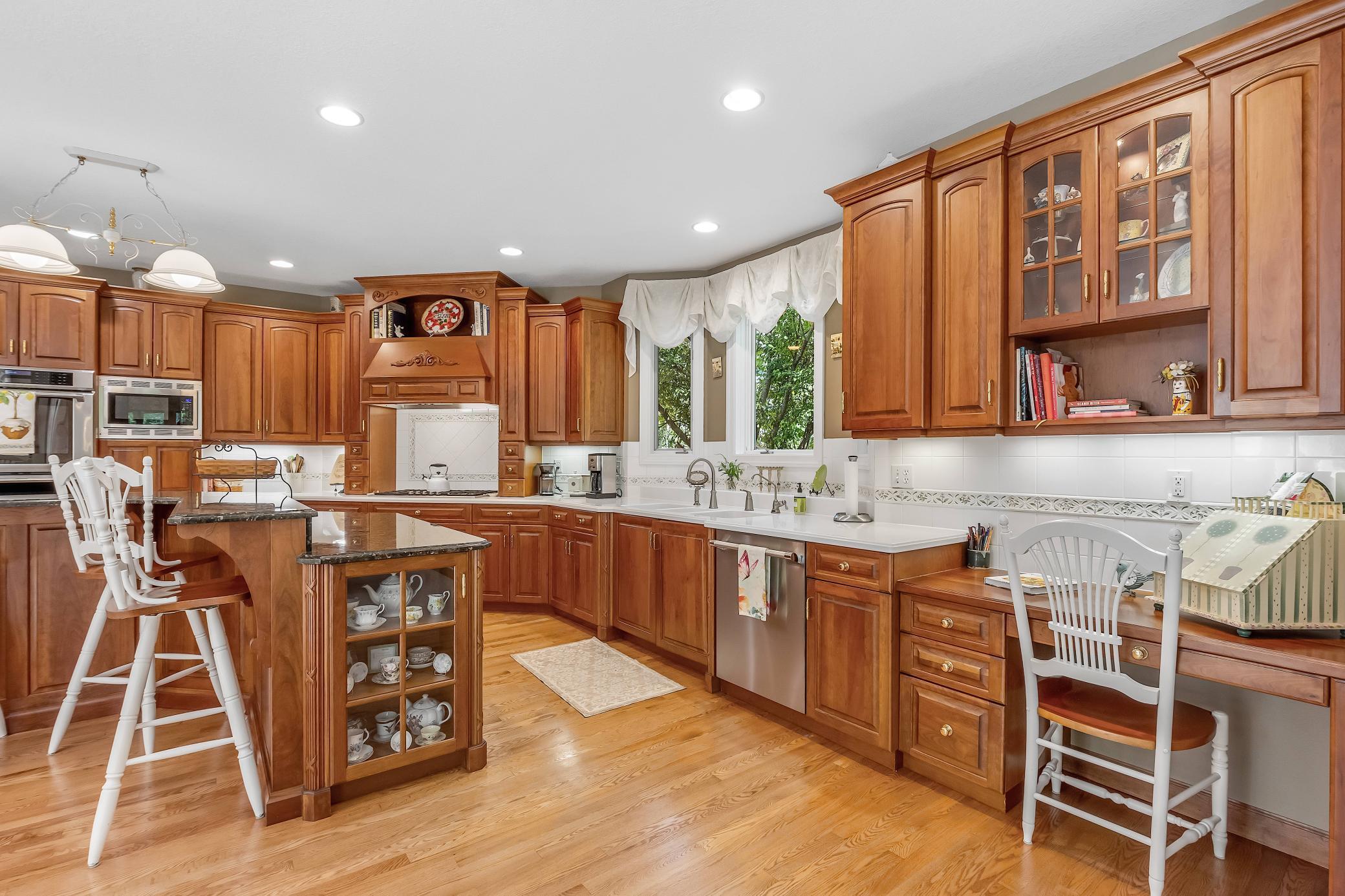 Stillwater, Minnesota, 55082, United States, 6 Bedrooms Bedrooms, ,5 BathroomsBathrooms,Residential,Active,1834479