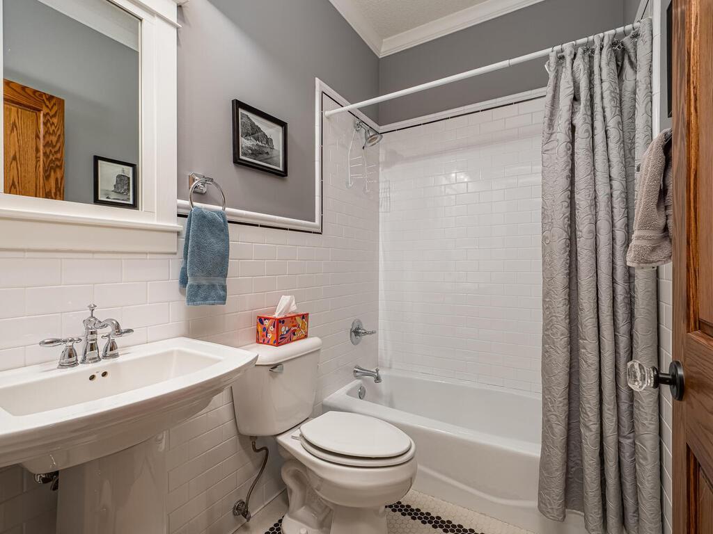 Wyoming, Minnesota, 55092, United States, 5 Bedrooms Bedrooms, ,5 BathroomsBathrooms,Residential,Active,1798025