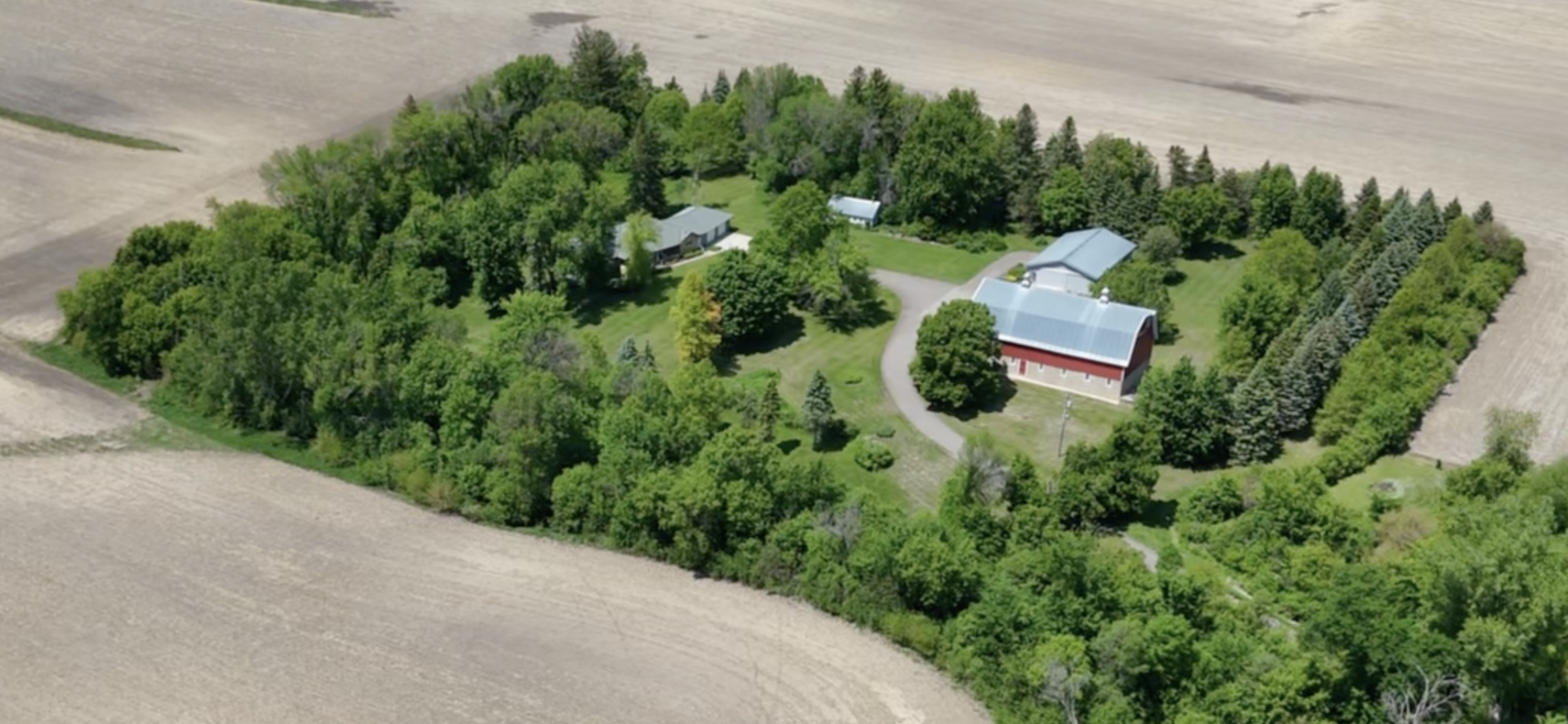 Northfield, Minnesota, 55057, United States, 3 Bedrooms Bedrooms, ,3 BathroomsBathrooms,Residential,Active,1920261