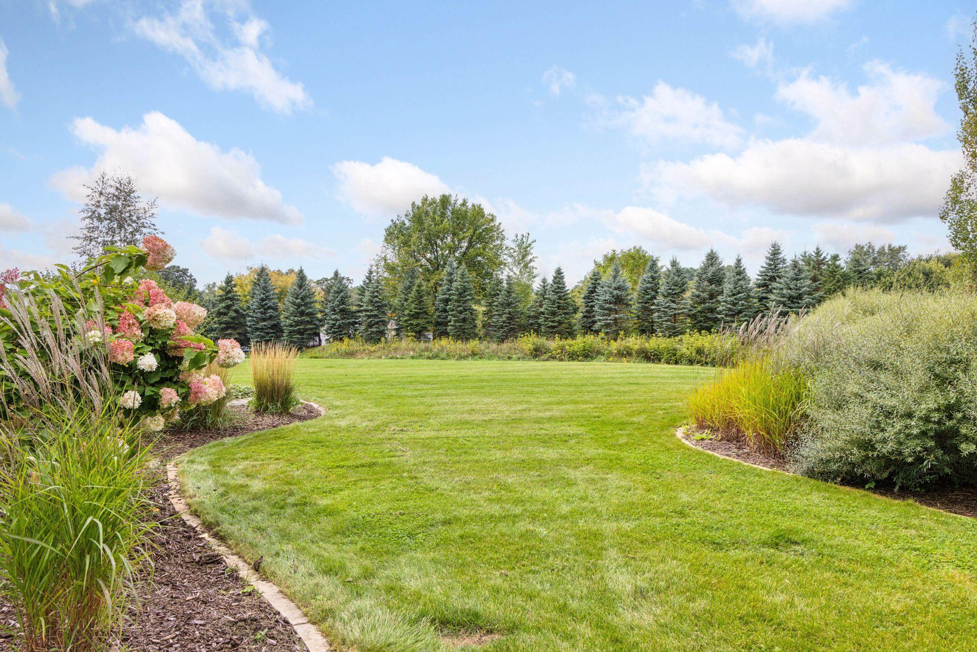 Woodbury, Minnesota, 55129, United States, 6 Bedrooms Bedrooms, ,6 BathroomsBathrooms,Residential,Active,1871286