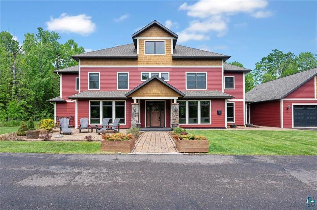 Duluth, Minnesota, 55804, United States, 3 Bedrooms Bedrooms, ,5 BathroomsBathrooms,Residential,Active,1992301