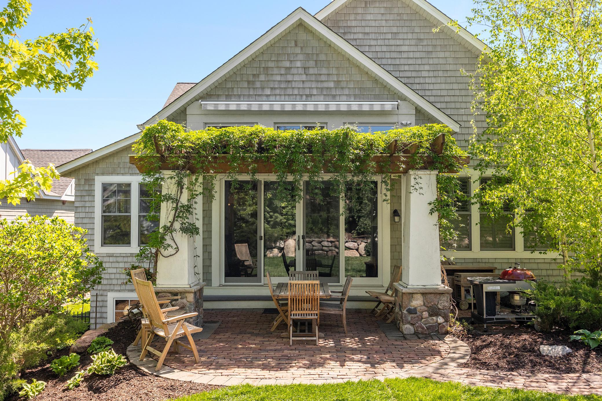 Wayzata, Minnesota, 55391, United States, 3 Bedrooms Bedrooms, ,4 BathroomsBathrooms,Residential,Active,1764465
