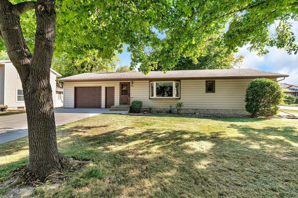 865 CHURCH ST SW, HUTCHINSON, MN 55350 - Image 1