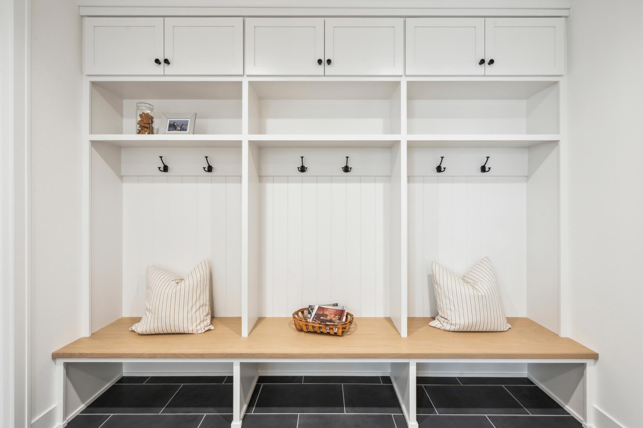 Prior Lake, Minnesota, 55372, United States, 5 Bedrooms Bedrooms, ,6 BathroomsBathrooms,Residential,Active,2010543