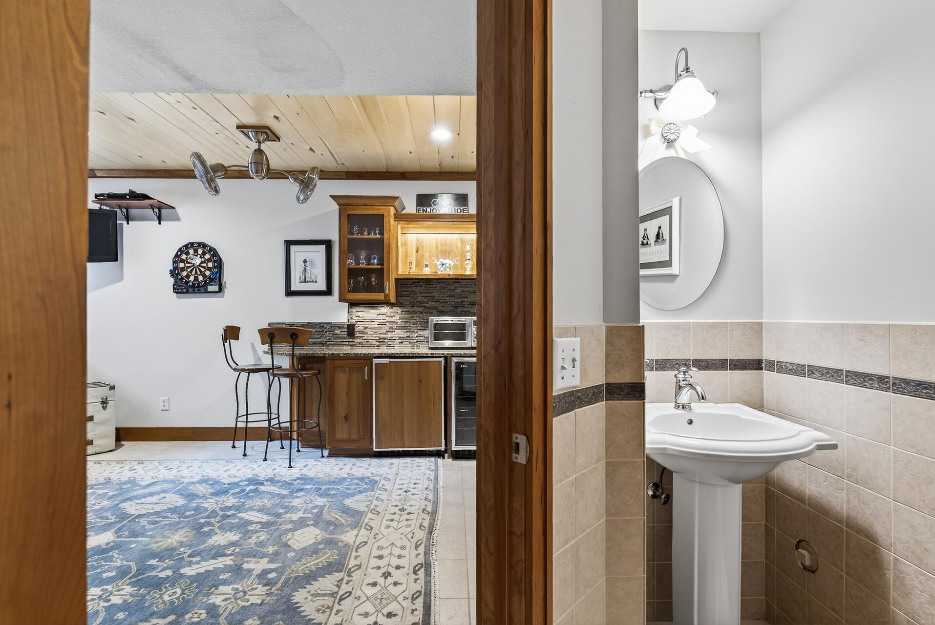 Prior Lake, Minnesota, 55372, United States, 3 Bedrooms Bedrooms, ,4 BathroomsBathrooms,Residential,Active,1920236