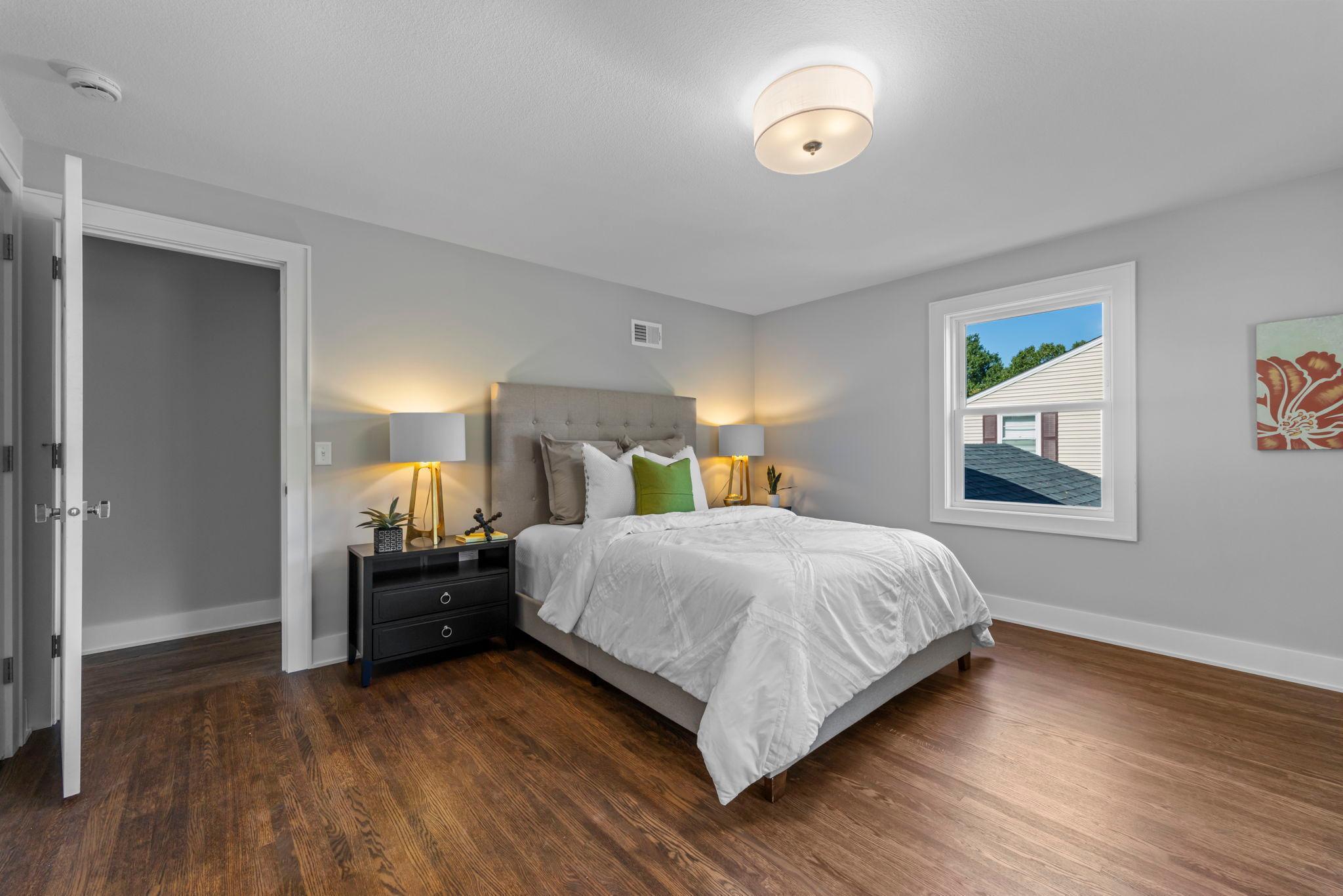 Minneapolis, Minnesota, 55435, United States, 5 Bedrooms Bedrooms, ,5 BathroomsBathrooms,Residential,Active,1944270