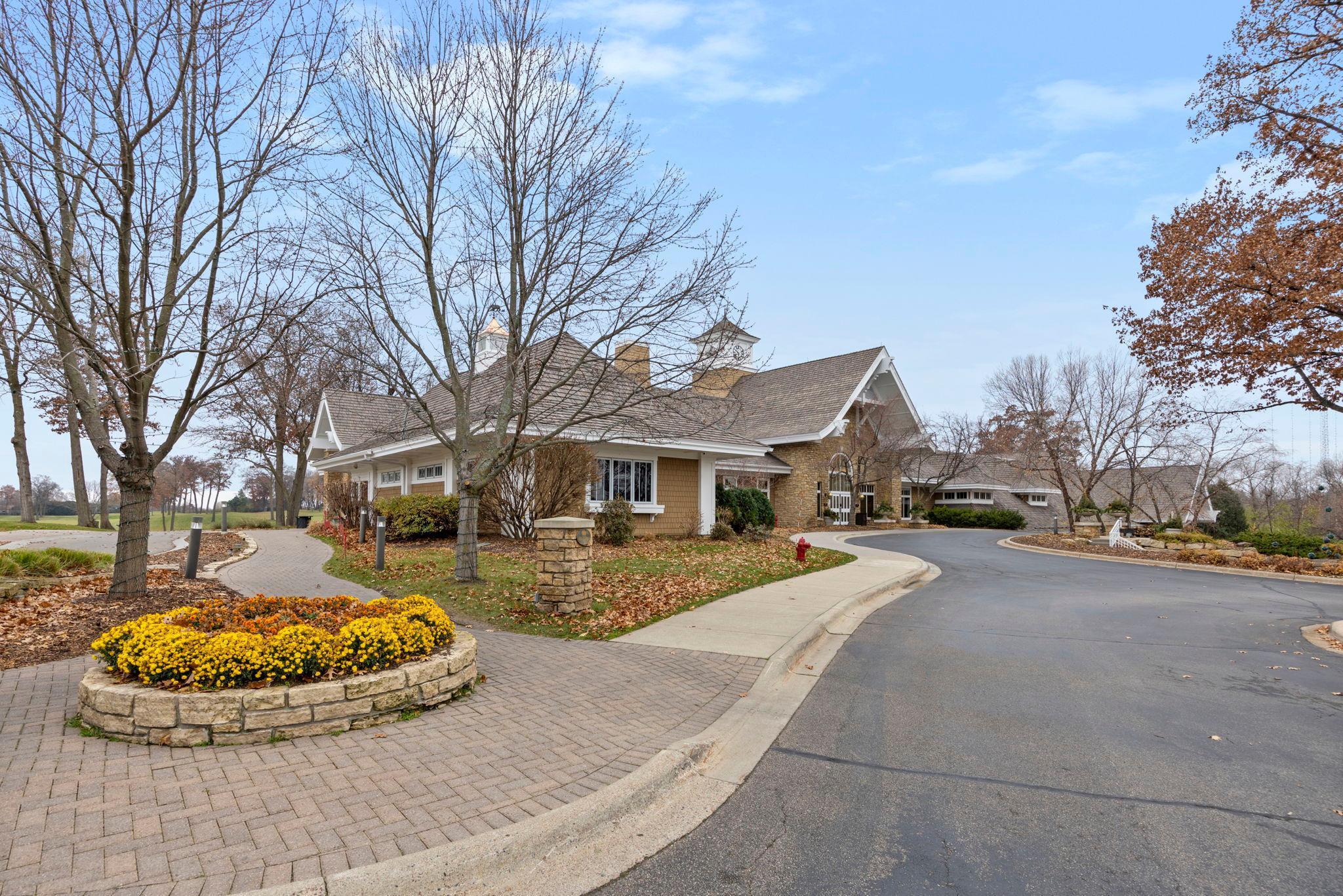 Eden Prairie, Minnesota, 55347, United States, 5 Bedrooms Bedrooms, ,6 BathroomsBathrooms,Residential,Active,1997621
