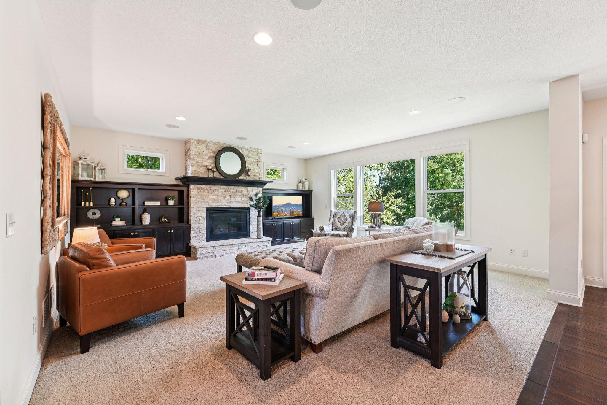 Eden Prairie, Minnesota, 55347, United States, 5 Bedrooms Bedrooms, ,6 BathroomsBathrooms,Residential,Active,1959962