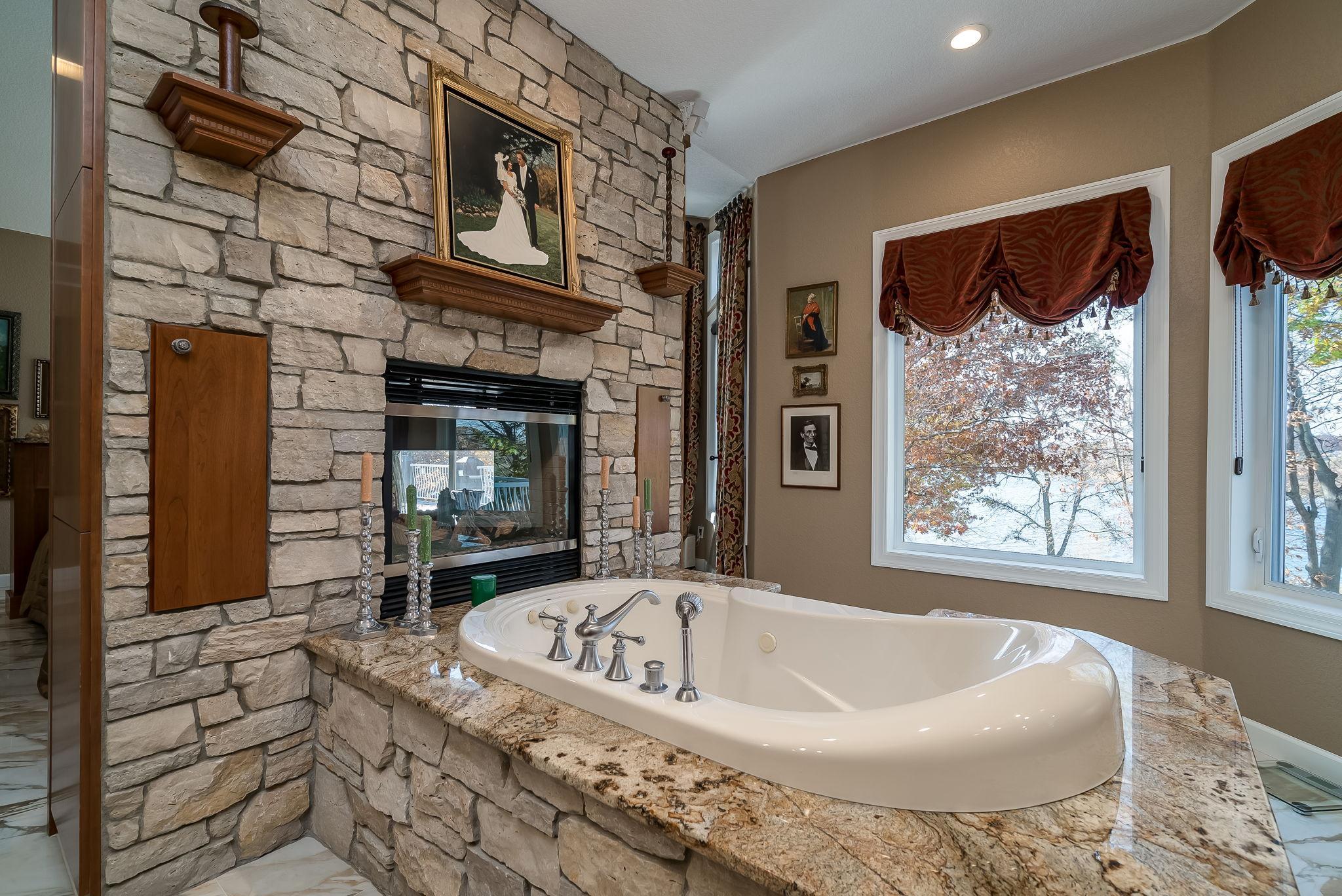 Prior Lake, Minnesota, 55372, United States, 4 Bedrooms Bedrooms, ,5 BathroomsBathrooms,Residential,Active,1922492