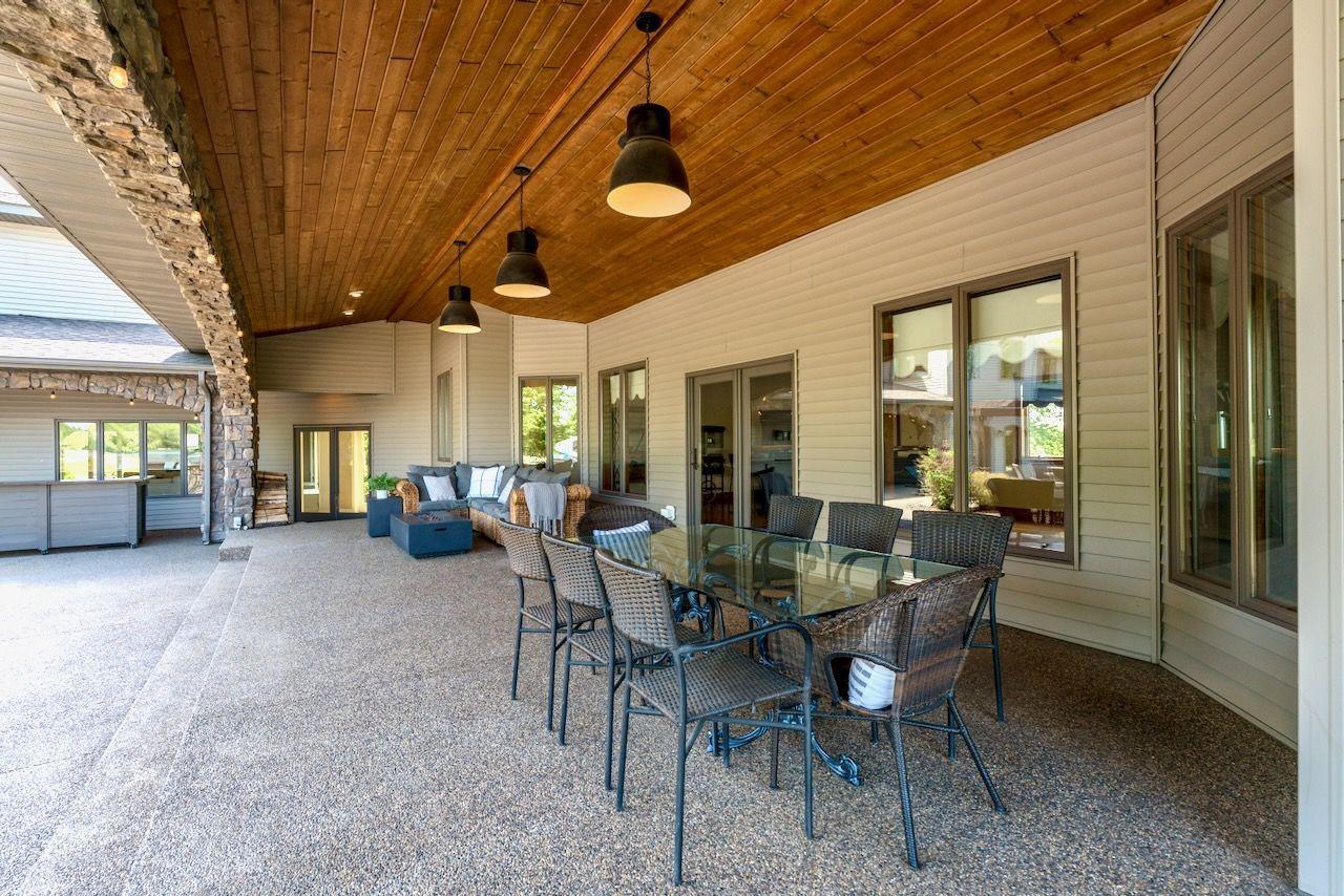 Elysian, Minnesota, 56028, United States, 6 Bedrooms Bedrooms, ,6 BathroomsBathrooms,Residential,Active,1831792