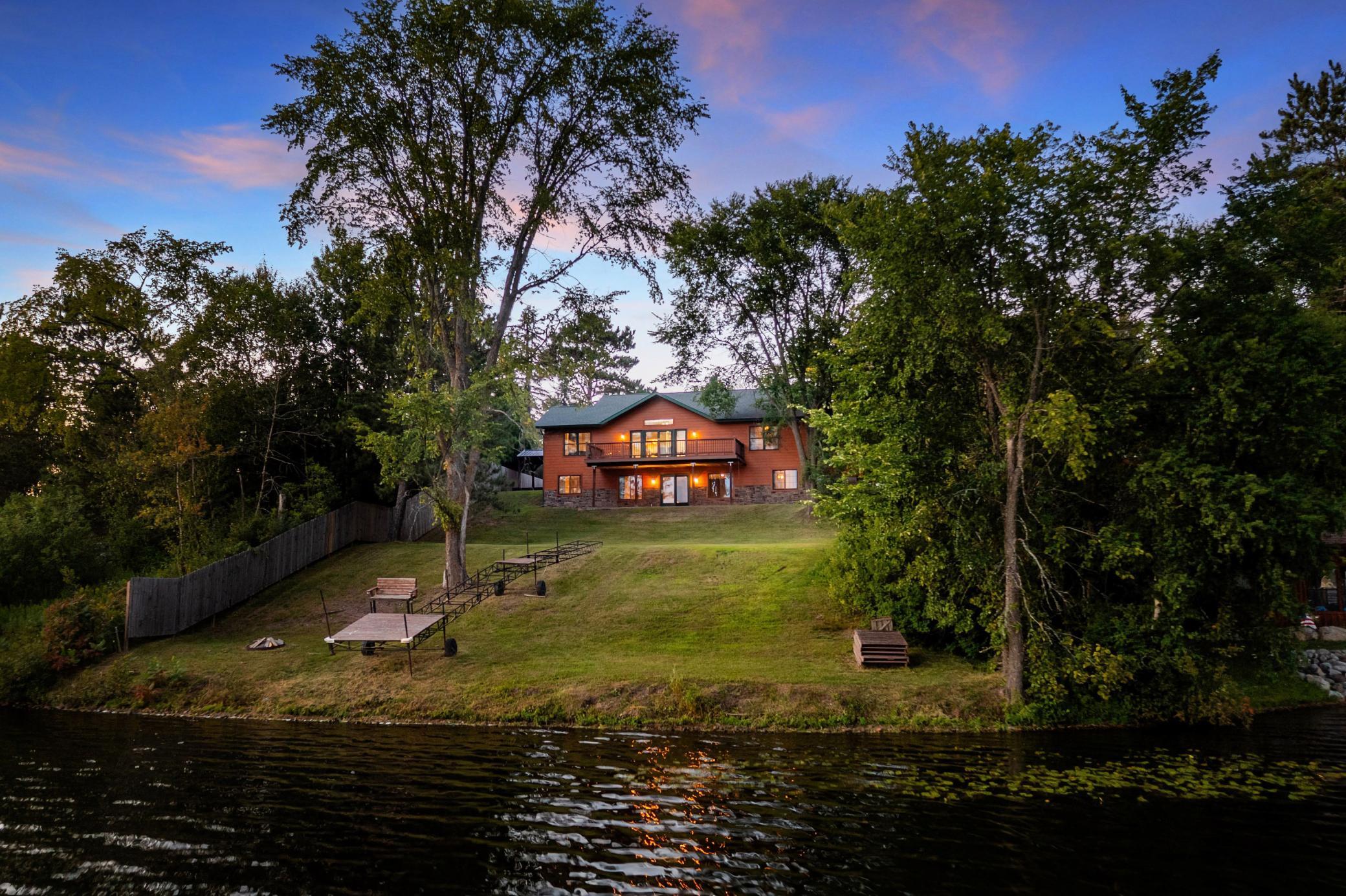 Duluth, Minnesota, 55811, United States, 4 Bedrooms Bedrooms, ,3 BathroomsBathrooms,Residential,Active,1929425