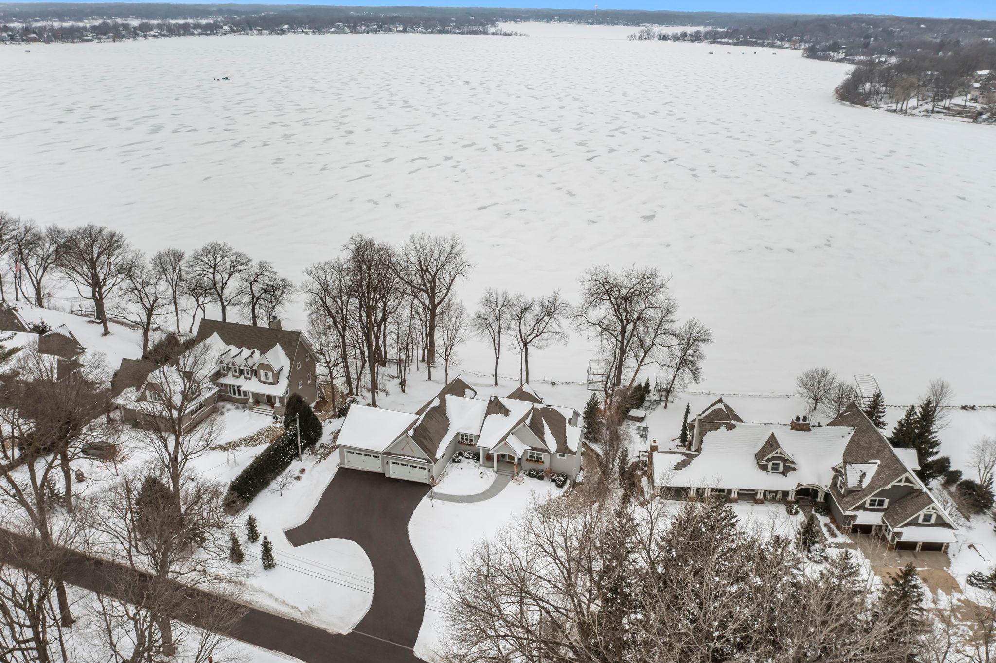 Wayzata, Minnesota, 55391, United States, 3 Bedrooms Bedrooms, ,3 BathroomsBathrooms,Residential,Active,2018191