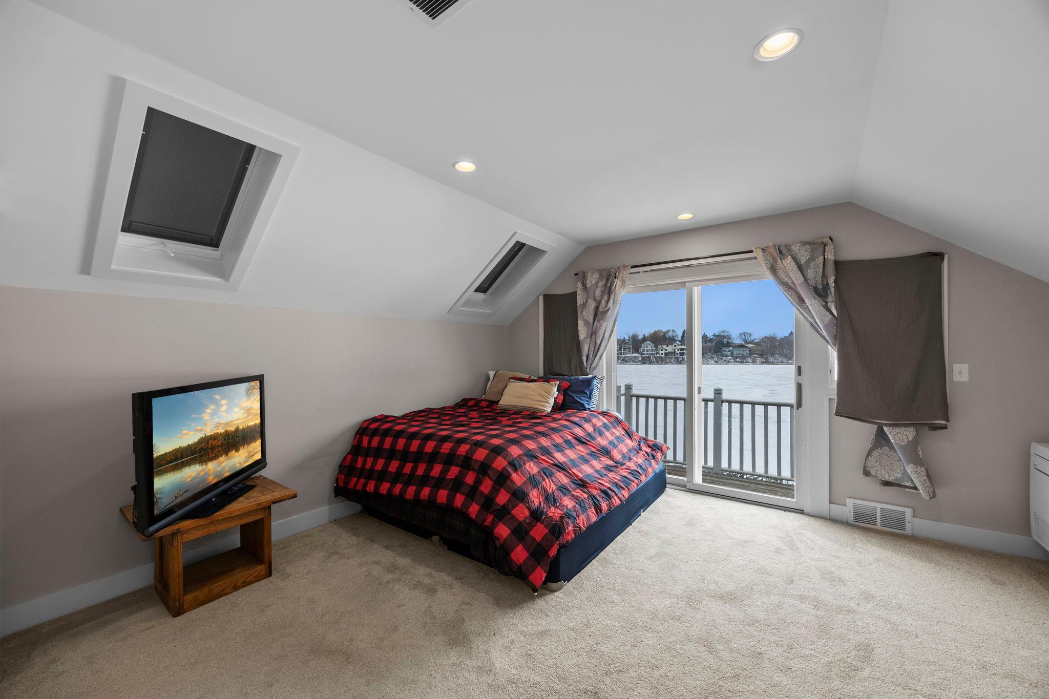 Long Lake, Minnesota, 55356, United States, 3 Bedrooms Bedrooms, ,3 BathroomsBathrooms,Residential,Active,2025976