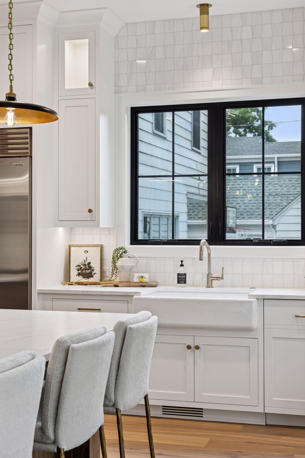 Minneapolis, Minnesota, 55424, United States, 5 Bedrooms Bedrooms, ,6 BathroomsBathrooms,Residential,Active,1959982