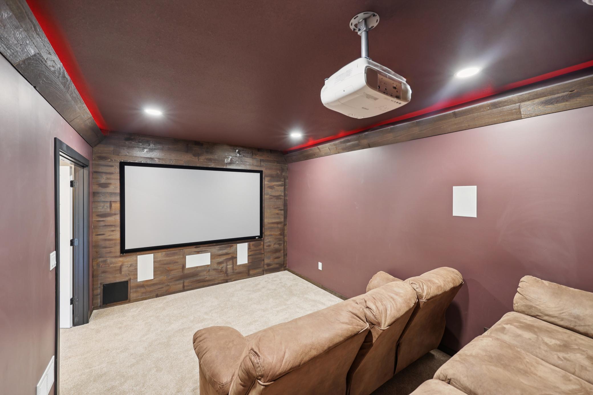 Eden Prairie, Minnesota, 55347, United States, 5 Bedrooms Bedrooms, ,6 BathroomsBathrooms,Residential,Active,2006884