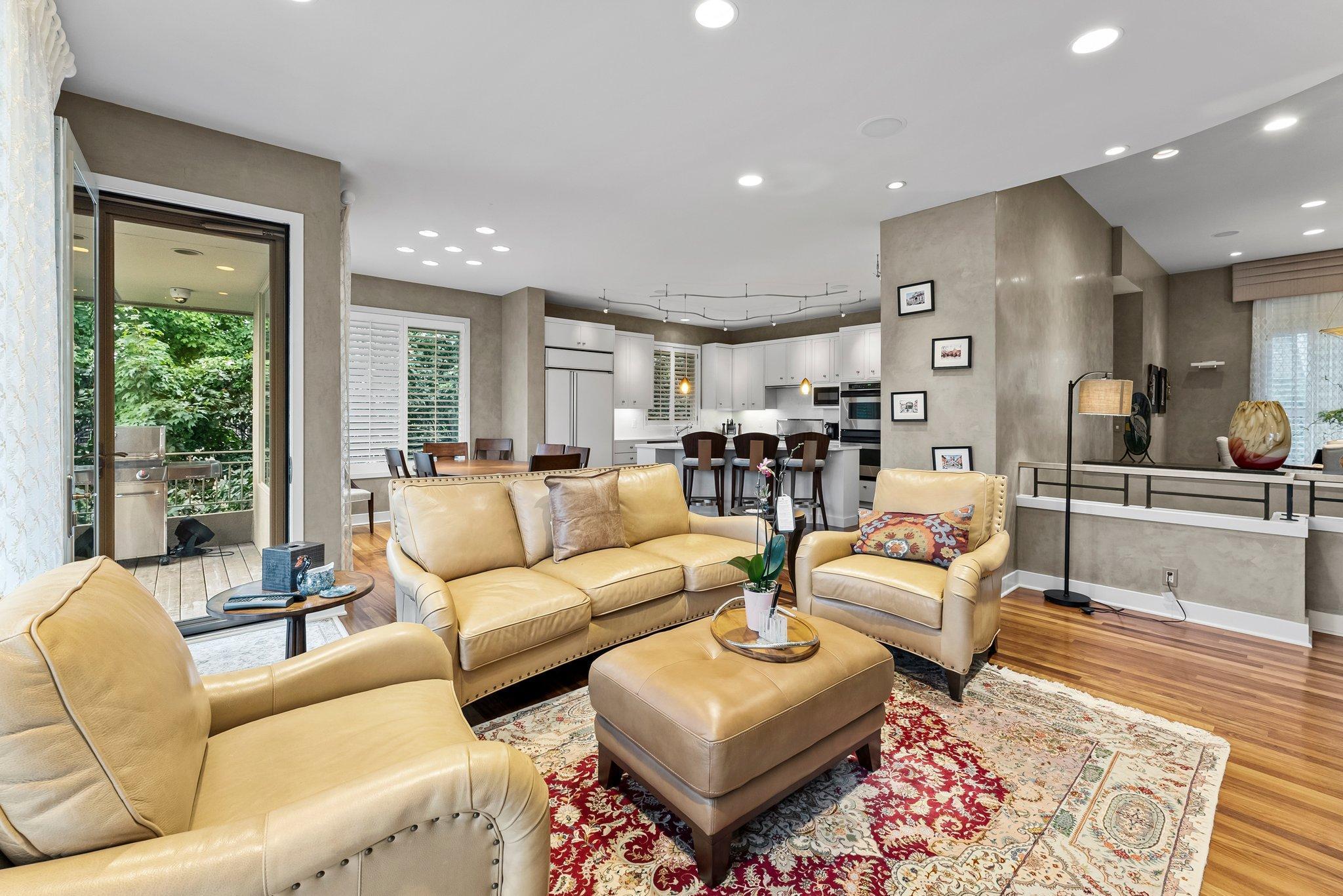 Eden Prairie, Minnesota, 55347, United States, ,4 BathroomsBathrooms,Residential,Active,1764072