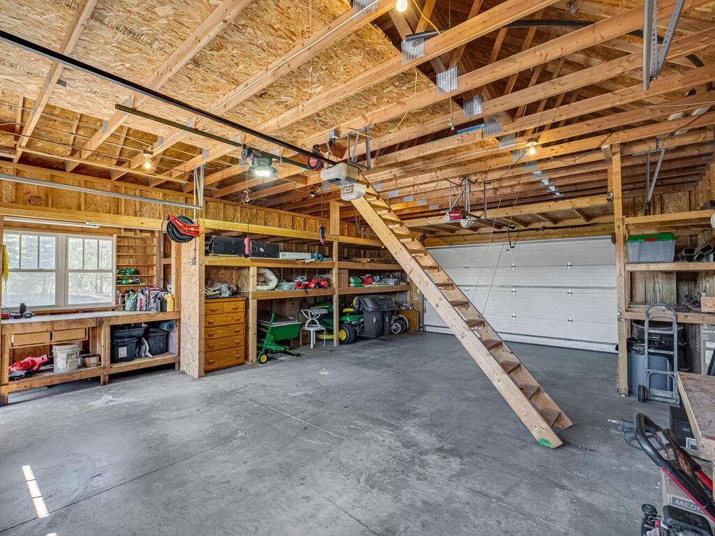 Wyoming, Minnesota, 55092, United States, 5 Bedrooms Bedrooms, ,5 BathroomsBathrooms,Residential,Active,1798025