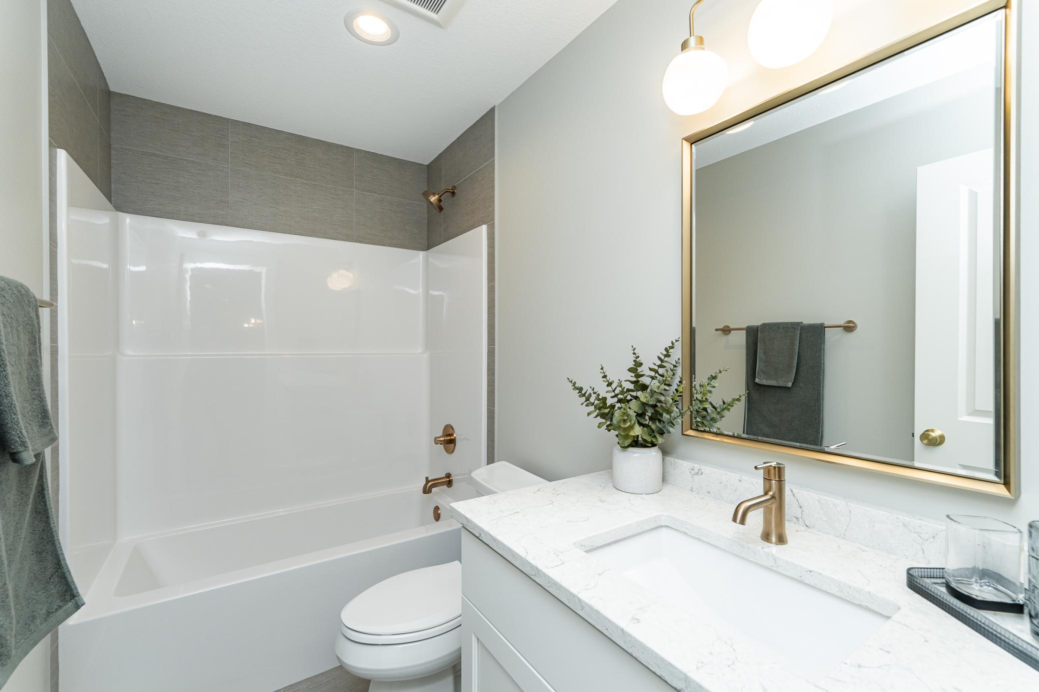 Rochester, Minnesota, 55902, United States, 6 Bedrooms Bedrooms, ,5 BathroomsBathrooms,Residential,Active,1936101