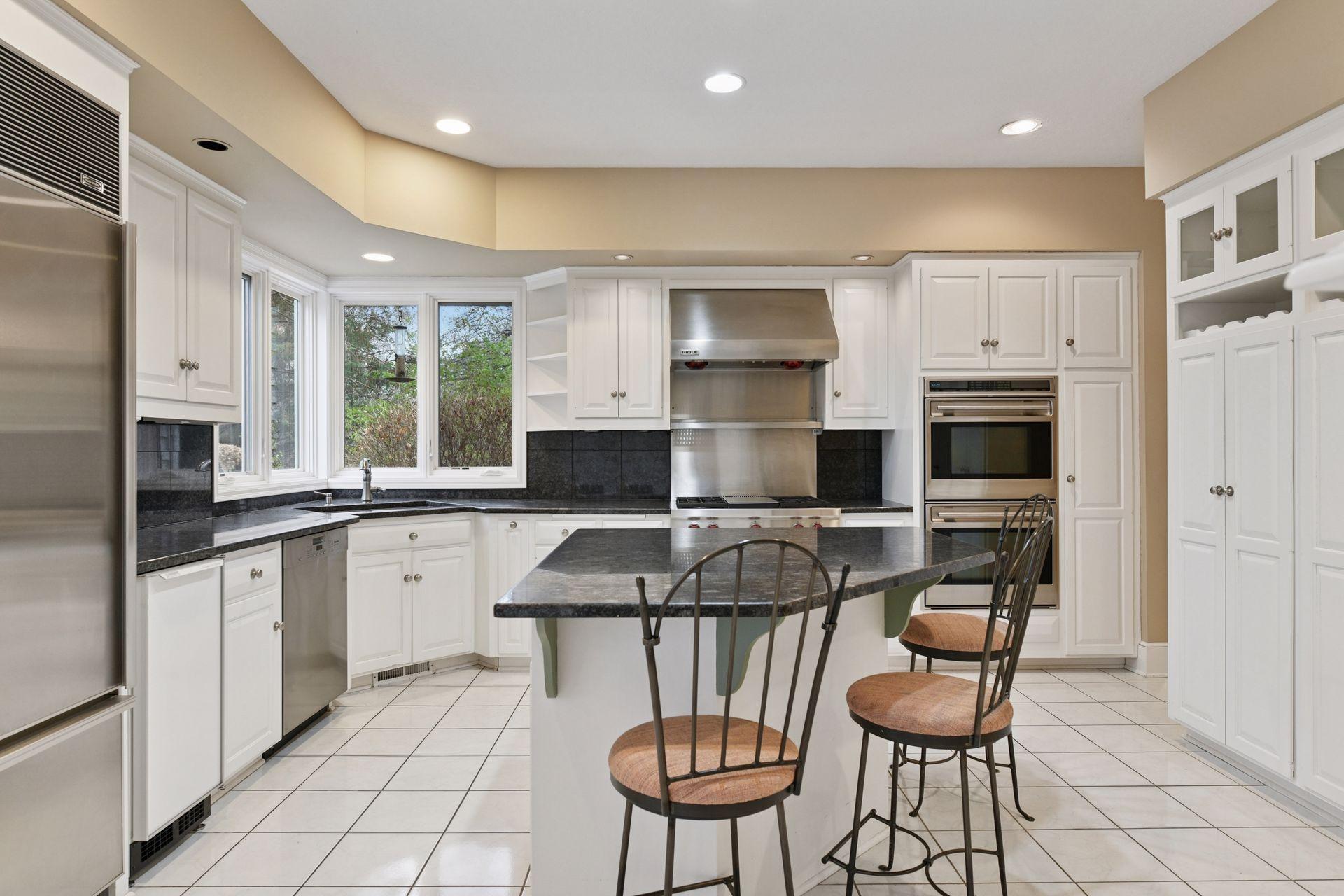 Excelsior, Minnesota, 55331, United States, 4 Bedrooms Bedrooms, ,4 BathroomsBathrooms,Residential,Active,1996287