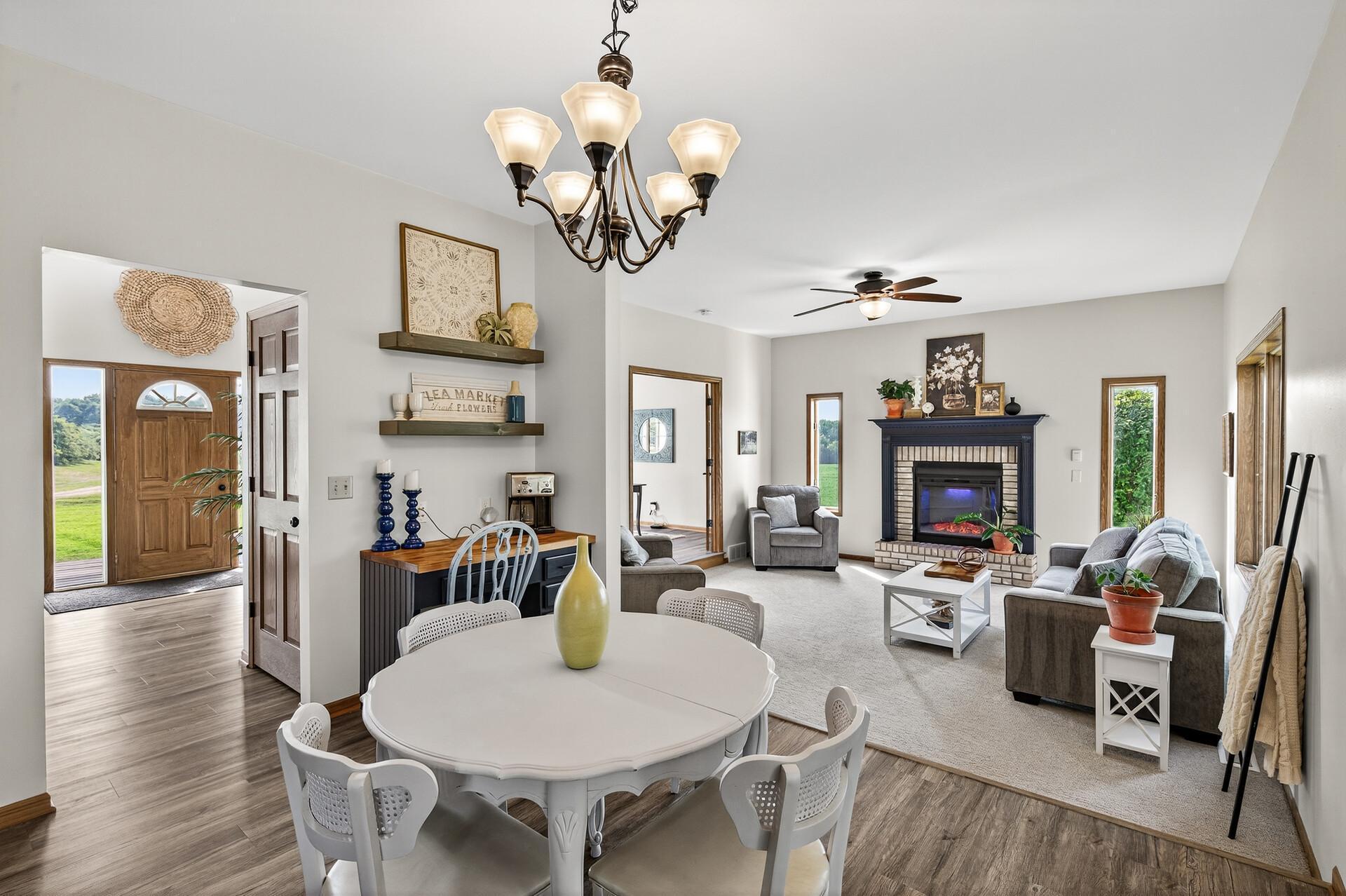Lindstrom, Minnesota, 55045, United States, 5 Bedrooms Bedrooms, ,4 BathroomsBathrooms,Residential,Active,1920250