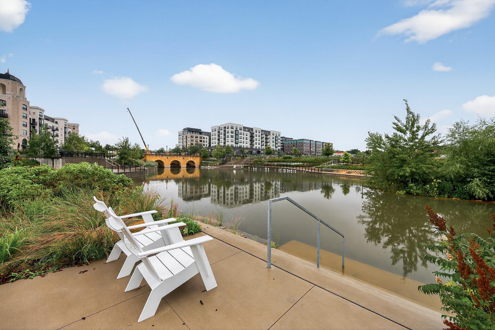 Saint Paul, Minnesota, 55116, United States, 4 Bedrooms Bedrooms, ,4 BathroomsBathrooms,Residential,Active,2003561