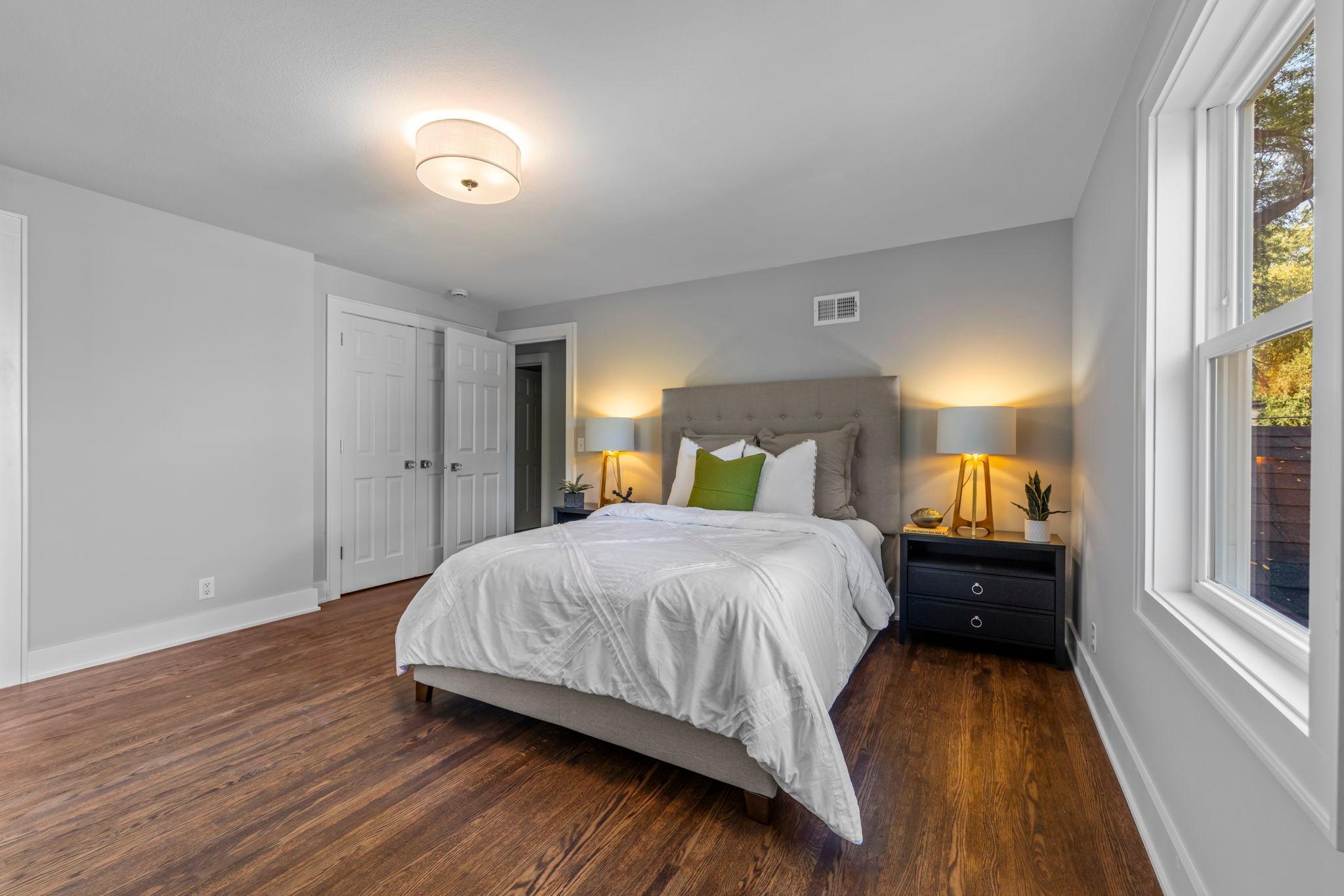 Minneapolis, Minnesota, 55435, United States, 5 Bedrooms Bedrooms, ,5 BathroomsBathrooms,Residential,Active,1944270