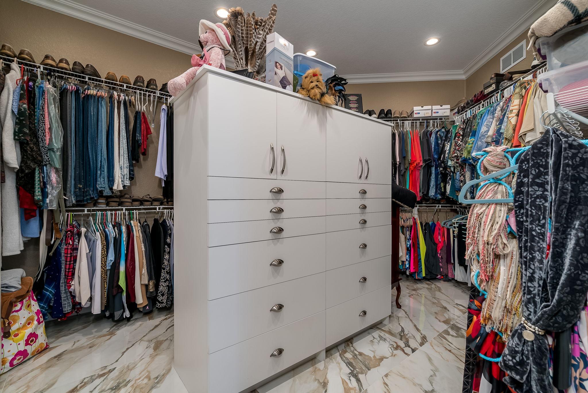 Prior Lake, Minnesota, 55372, United States, 4 Bedrooms Bedrooms, ,5 BathroomsBathrooms,Residential,Active,1922492