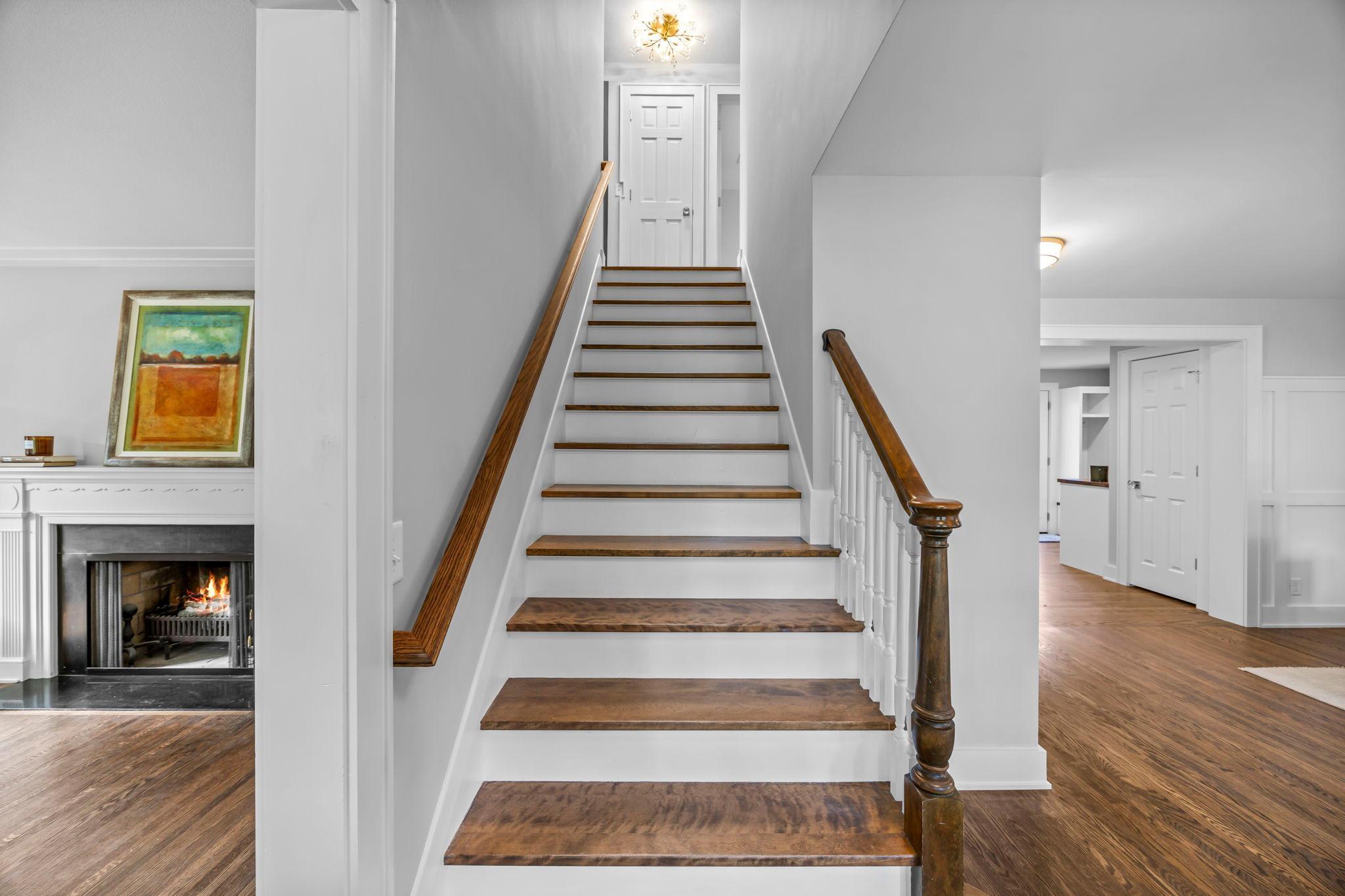 Minneapolis, Minnesota, 55435, United States, 5 Bedrooms Bedrooms, ,5 BathroomsBathrooms,Residential,Active,1944270