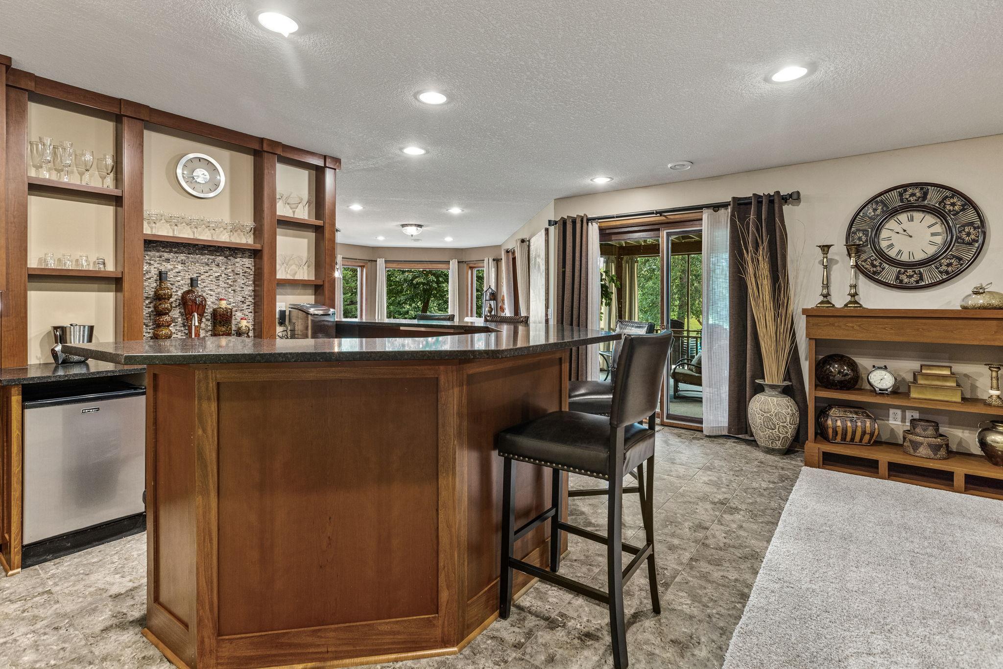 Rogers, Minnesota, 55374, United States, 5 Bedrooms Bedrooms, ,5 BathroomsBathrooms,Residential,Active,1914592