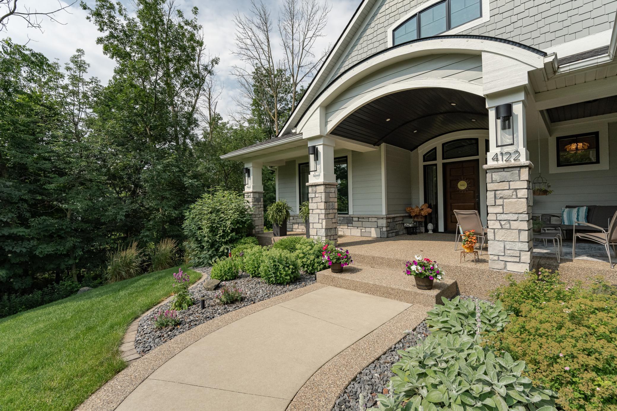 Rochester, Minnesota, 55902, United States, 4 Bedrooms Bedrooms, ,3 BathroomsBathrooms,Residential,Active,1905106