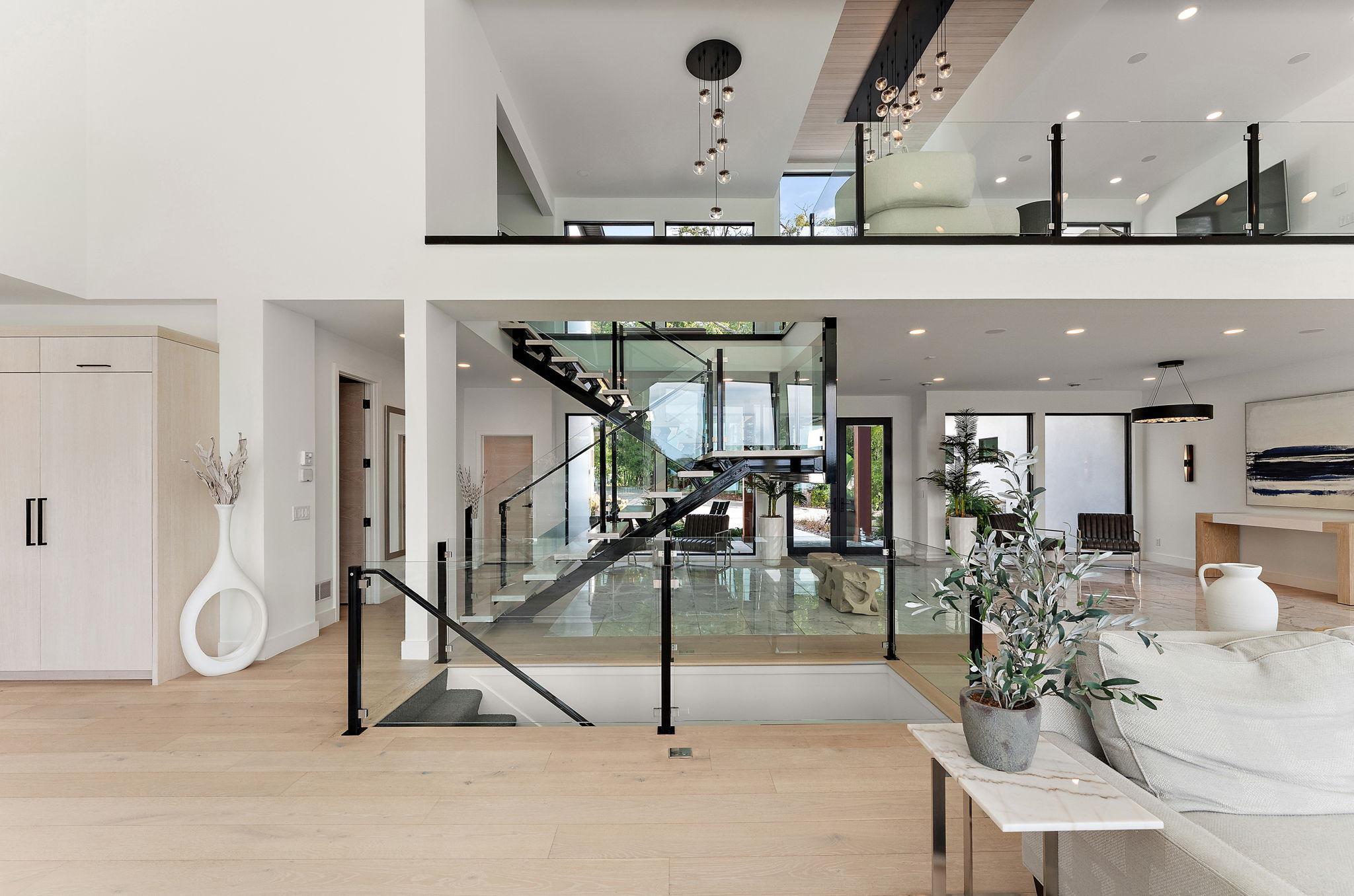 Wayzata, Minnesota, 55391, United States, 8 Bedrooms Bedrooms, ,11 BathroomsBathrooms,Residential,Active,1959932