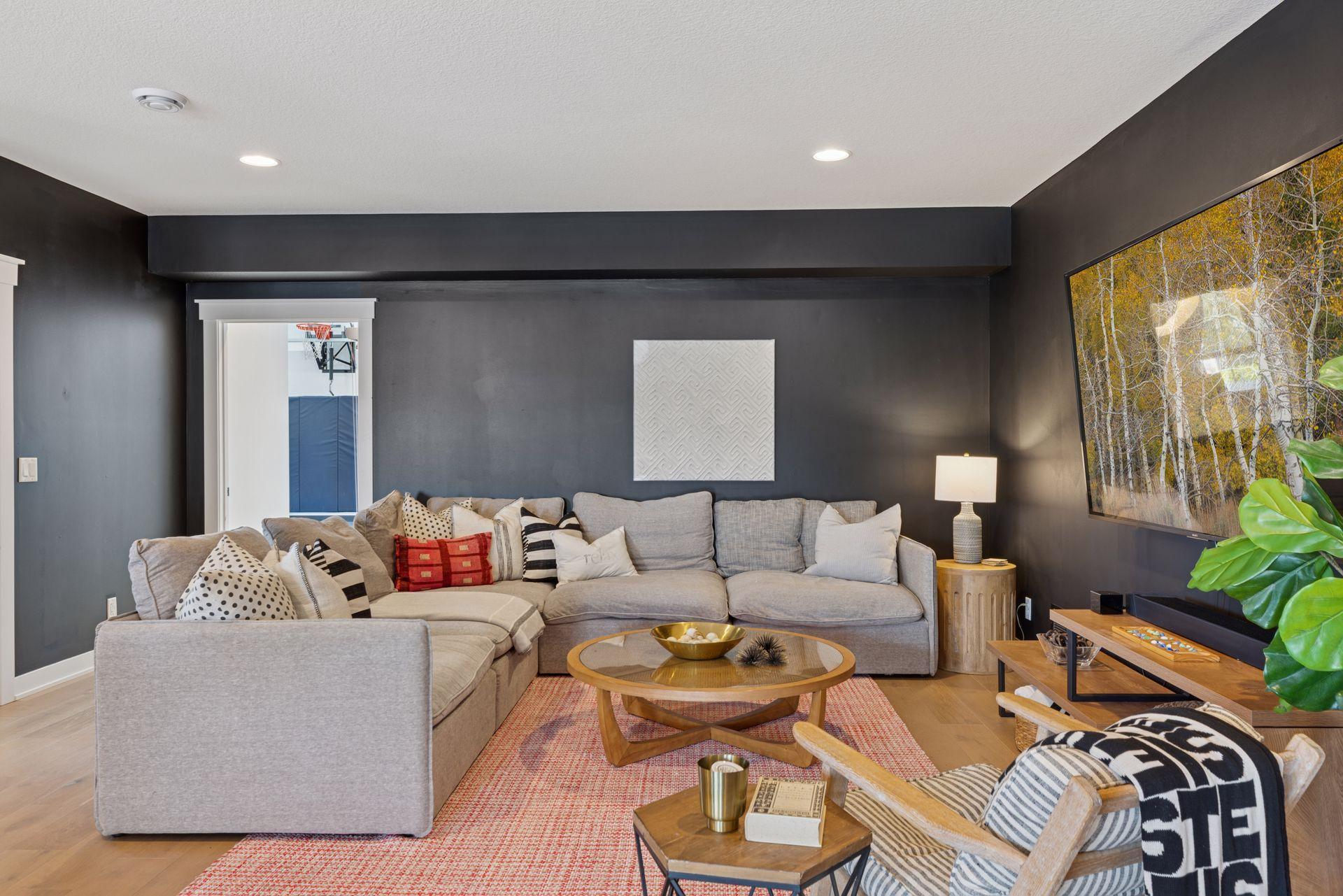 Woodbury, Minnesota, 55129, United States, 6 Bedrooms Bedrooms, ,6 BathroomsBathrooms,Residential,Active,1871286