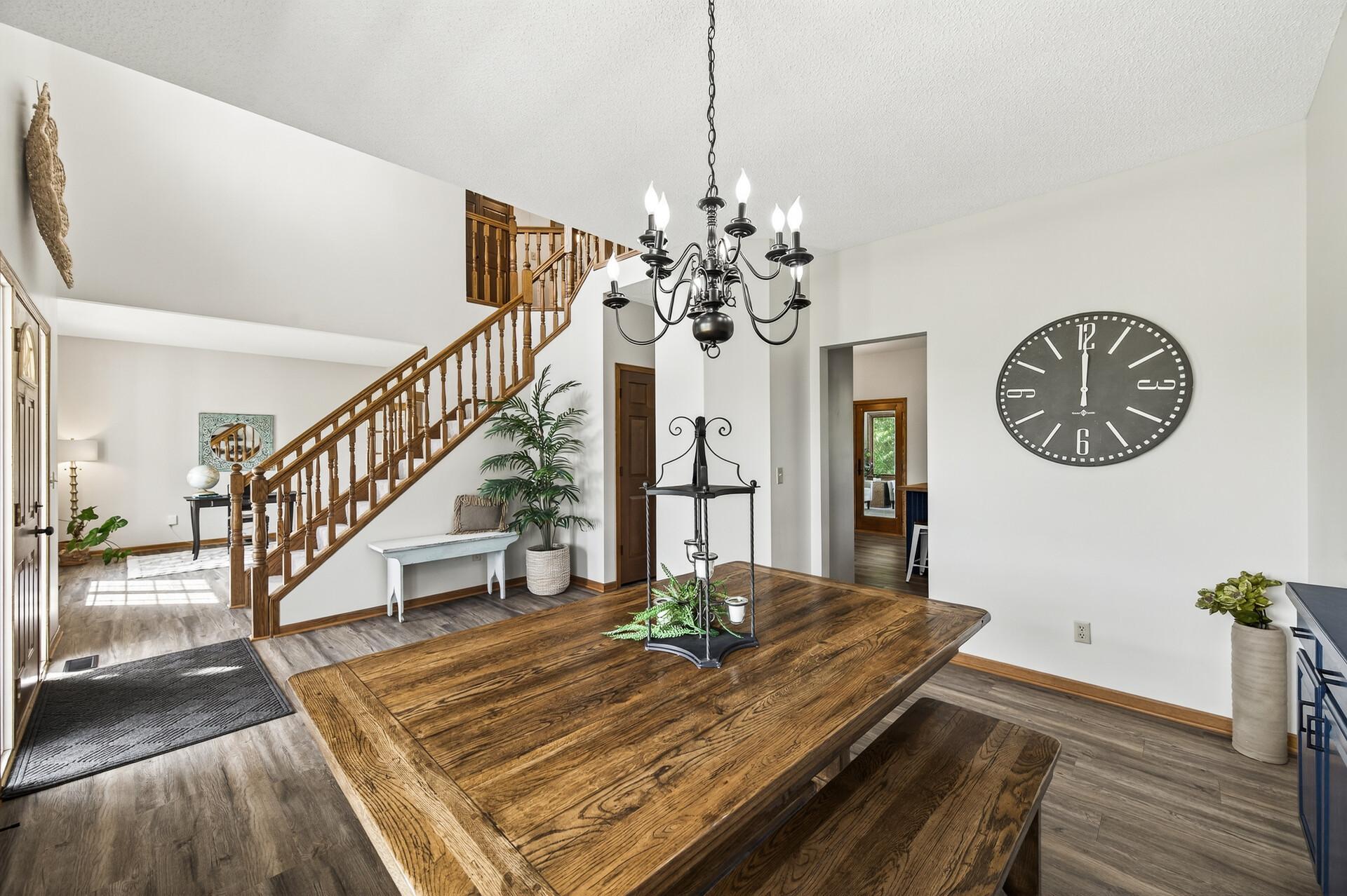 Lindstrom, Minnesota, 55045, United States, 5 Bedrooms Bedrooms, ,4 BathroomsBathrooms,Residential,Active,1920250