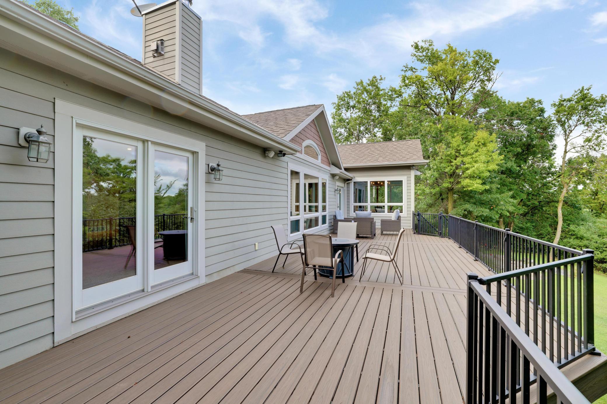 Prescott, Wisconsin, 54021, United States, 5 Bedrooms Bedrooms, ,4 BathroomsBathrooms,Residential,Active,1961932