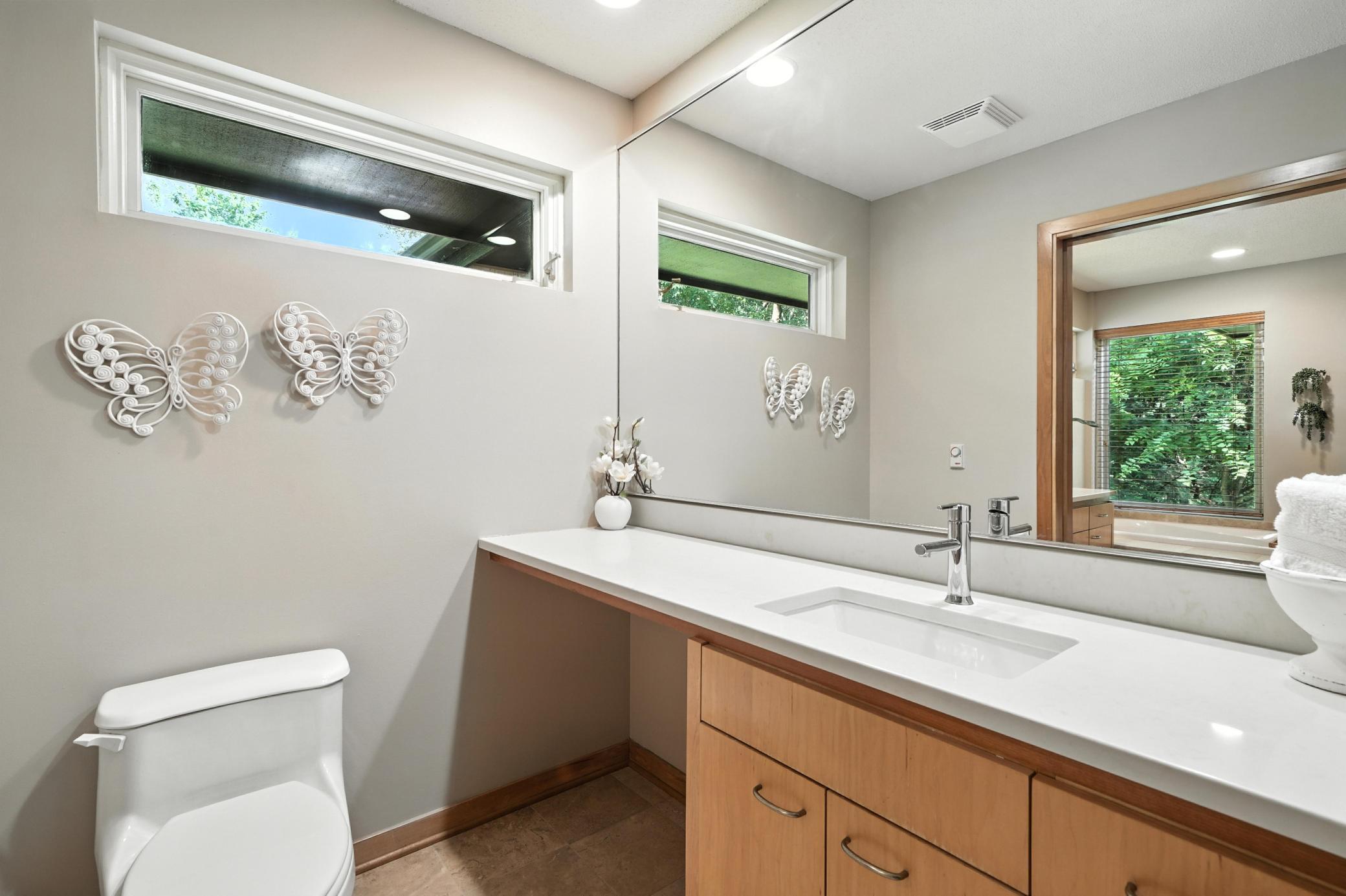 Minnetonka, Minnesota, 55345, United States, 5 Bedrooms Bedrooms, ,3 BathroomsBathrooms,Residential,Active,1971001